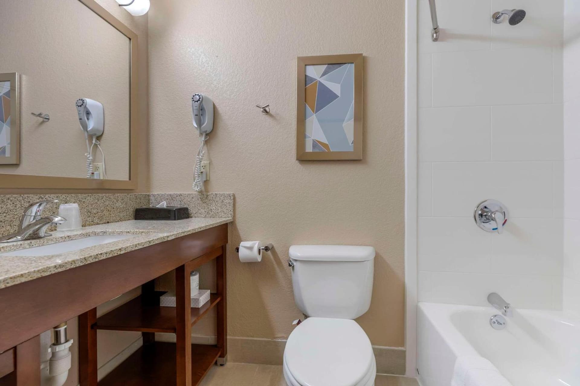 Comfort Inn & Suites Boulder gallery photo in Boulder, CO — image 52