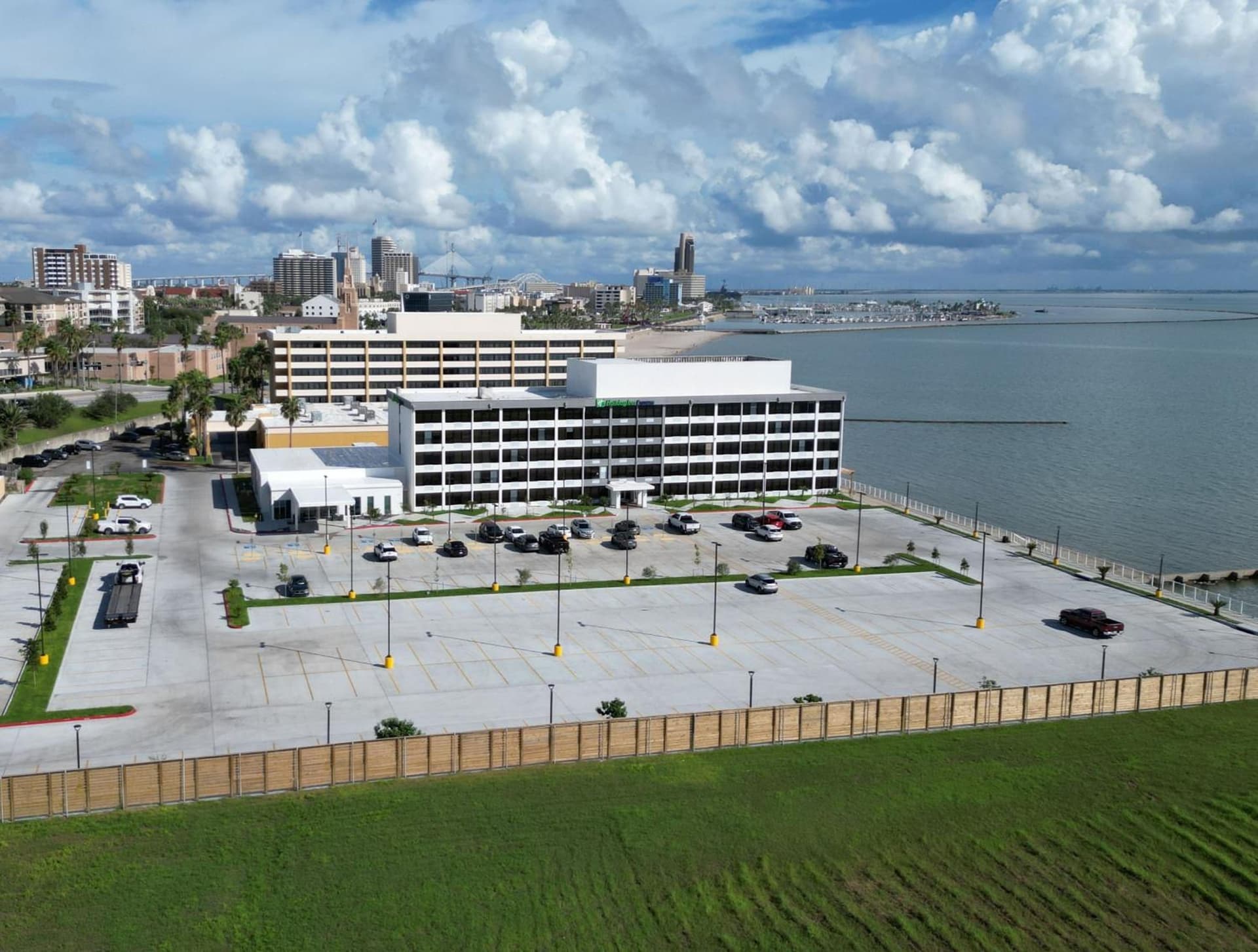 Holiday Inn Express Corpus Christi - Beachfront by IHG gallery photo in Corpus Christi, TX — image 92