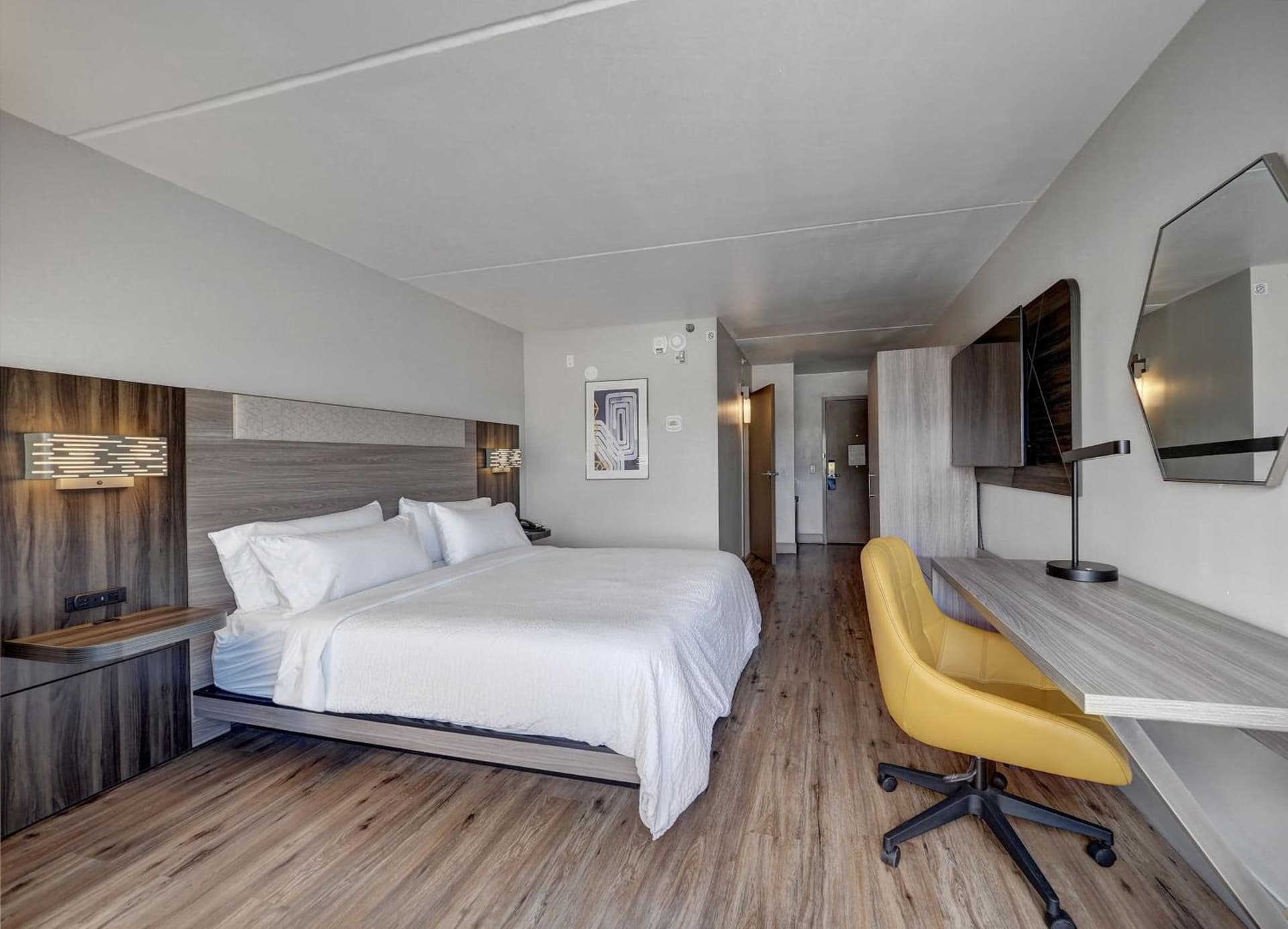 Holiday Inn Express Corpus Christi - Beachfront by IHG gallery photo in Corpus Christi, TX — image 44