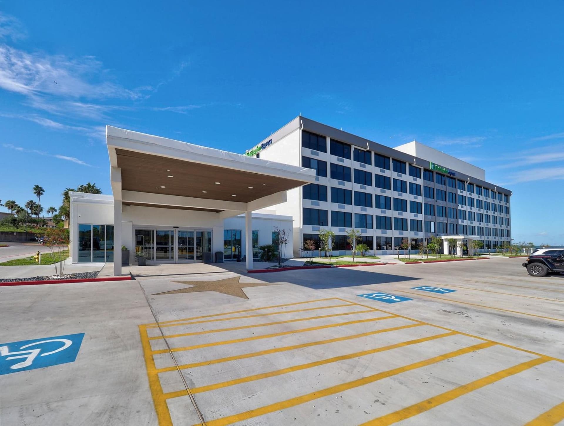 Holiday Inn Express Corpus Christi - Beachfront by IHG gallery photo in Corpus Christi, TX — image 109