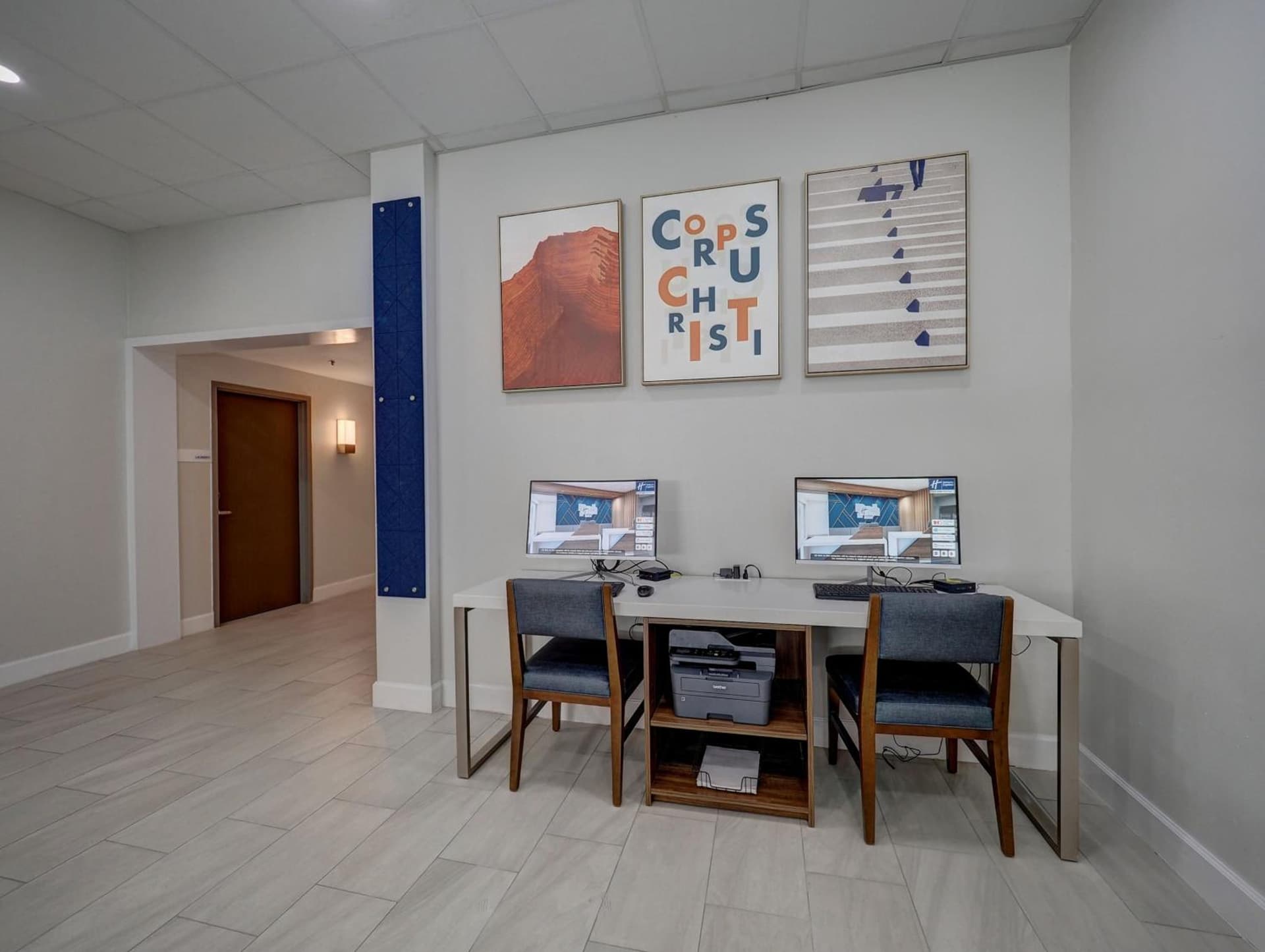 Holiday Inn Express Corpus Christi - Beachfront by IHG gallery photo in Corpus Christi, TX — image 15