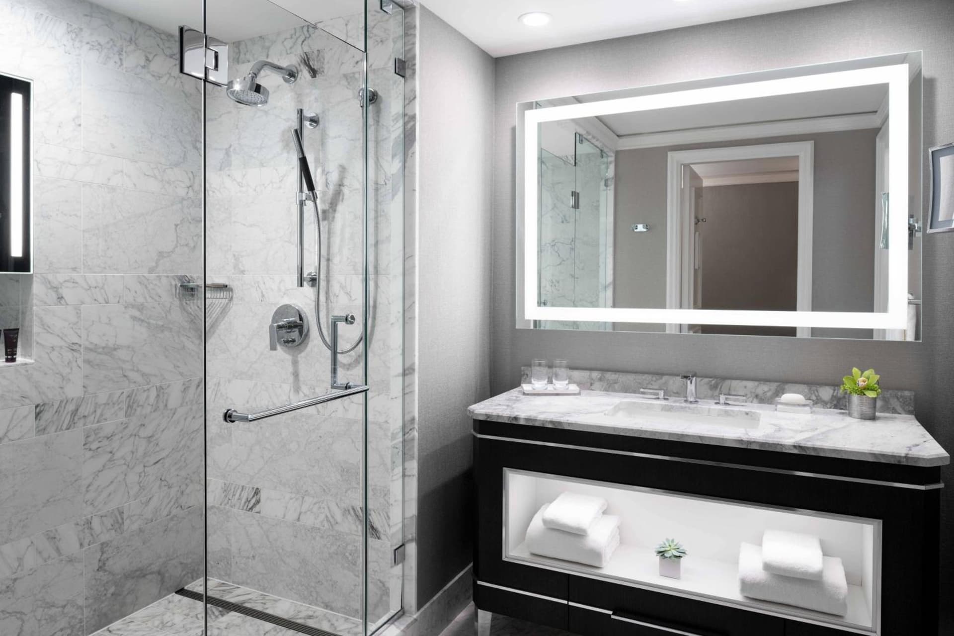 The Ritz-Carlton, St. Louis gallery photo in Clayton, MO — image 56