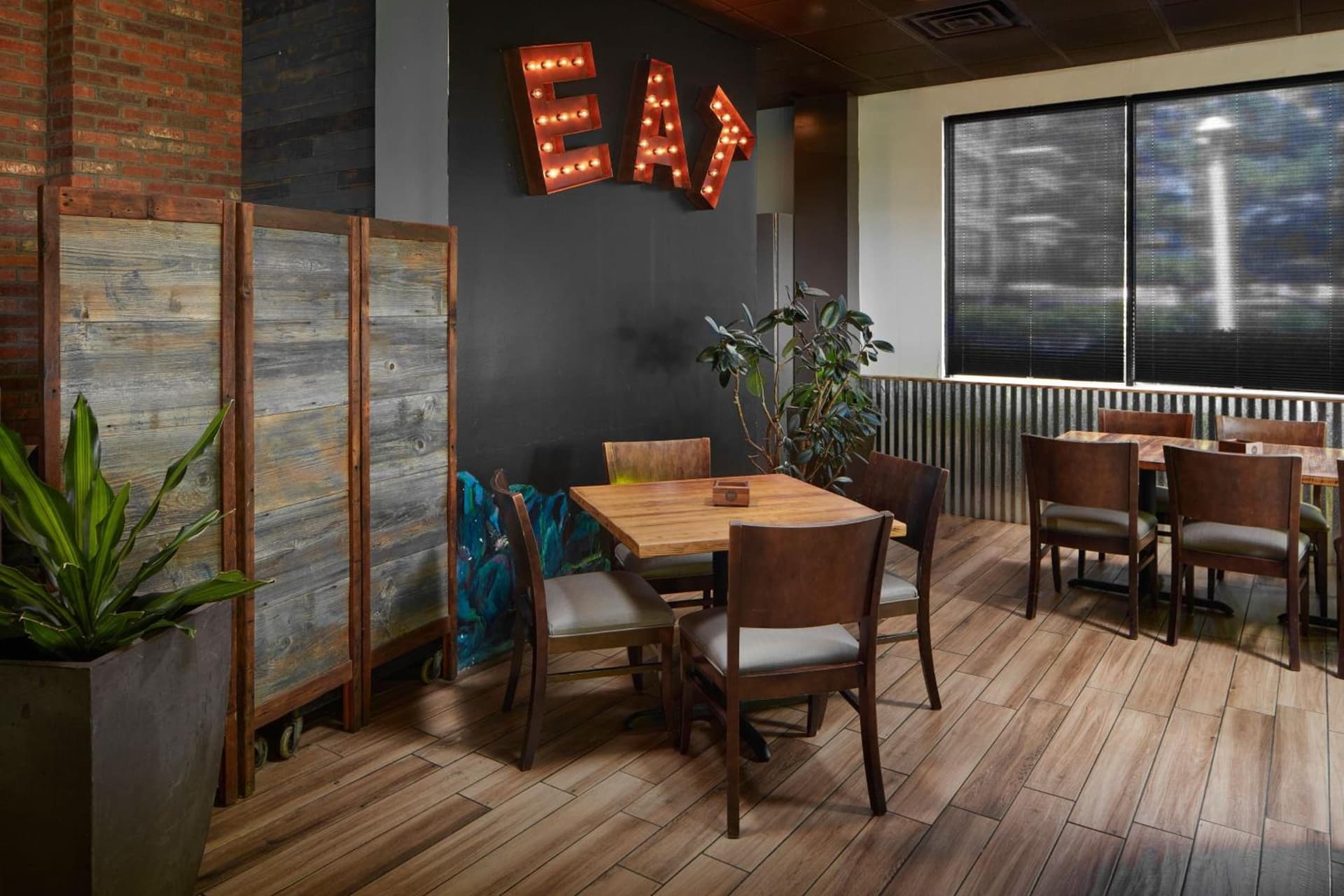 Four Points by Sheraton Virginia Beach Oceanfront gallery photo in Virginia Beach, VA — image 36