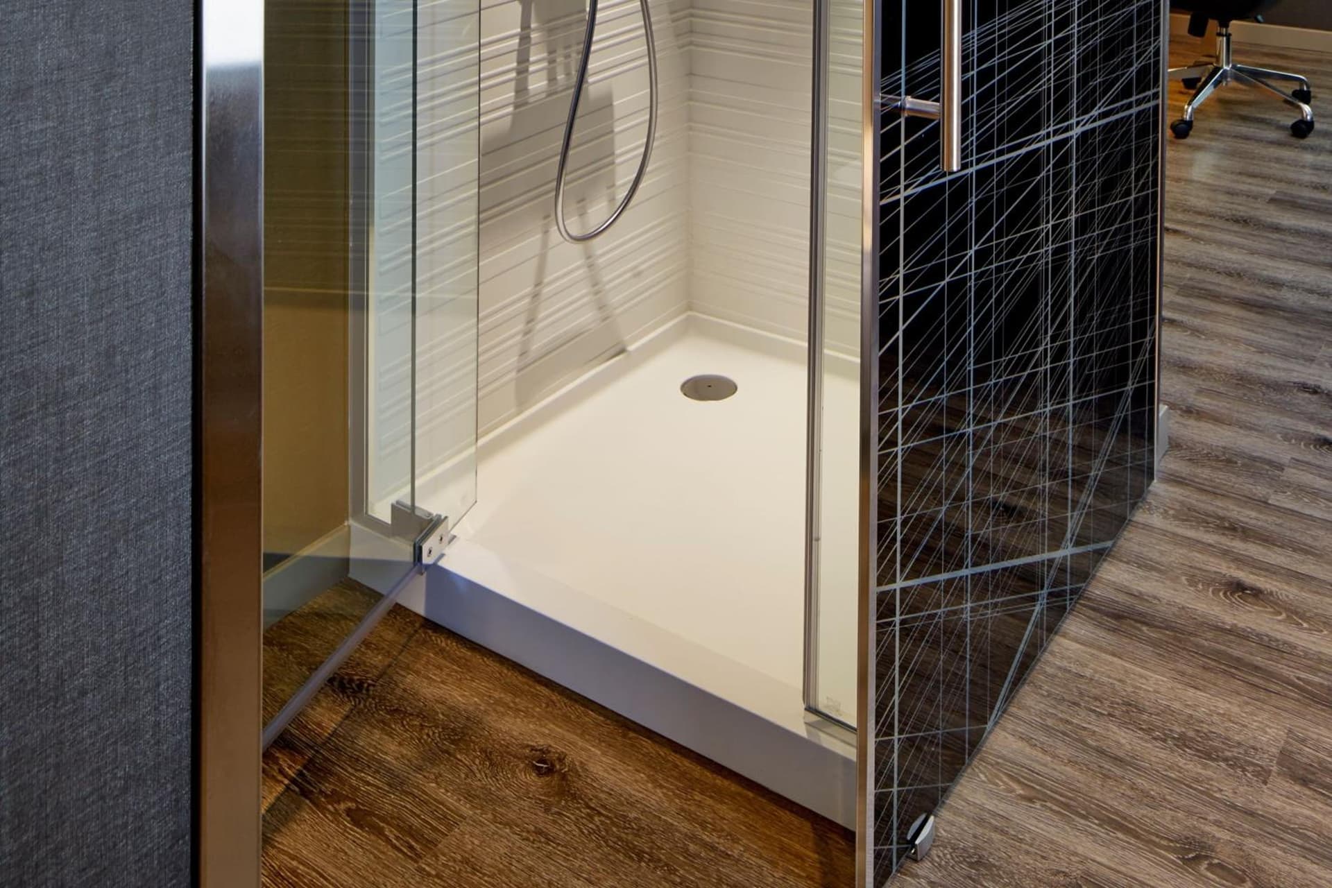AC Hotel by Marriott Seattle Bellevue/Downtown gallery photo in Bellevue, WA — image 22