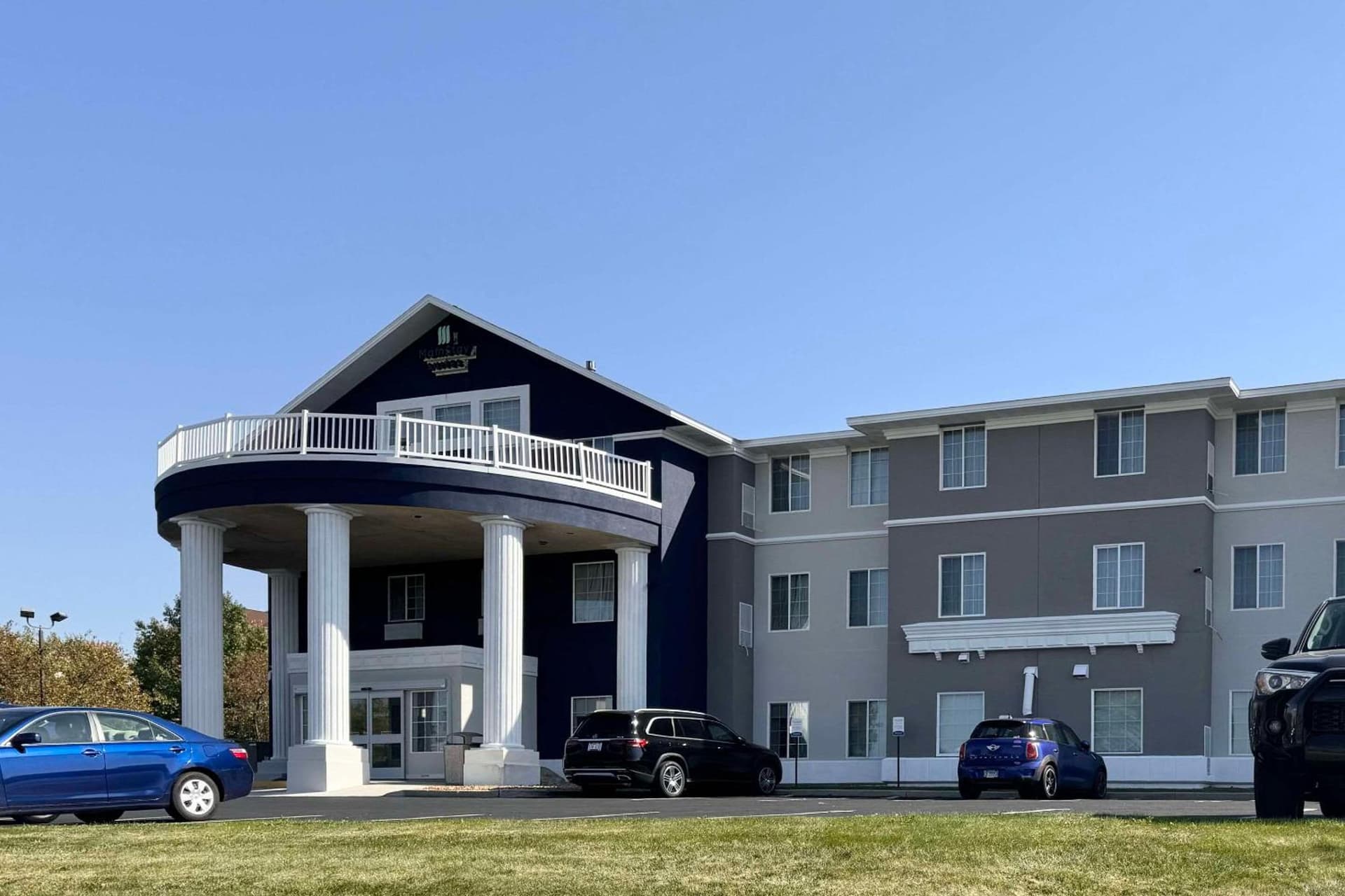 MainStay Suites Madison Airport interior in Madison, WI — gallery photo 2