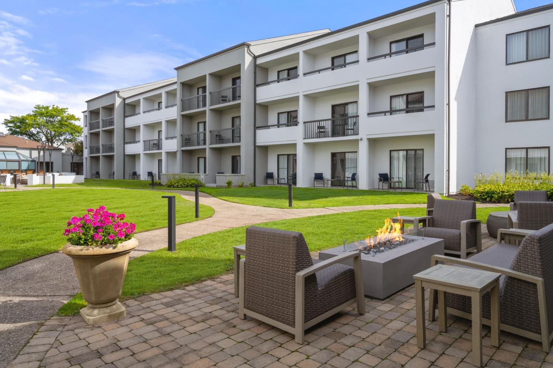 Courtyard by Marriott Detroit Livonia gallery photo in Livonia, MI — image 19