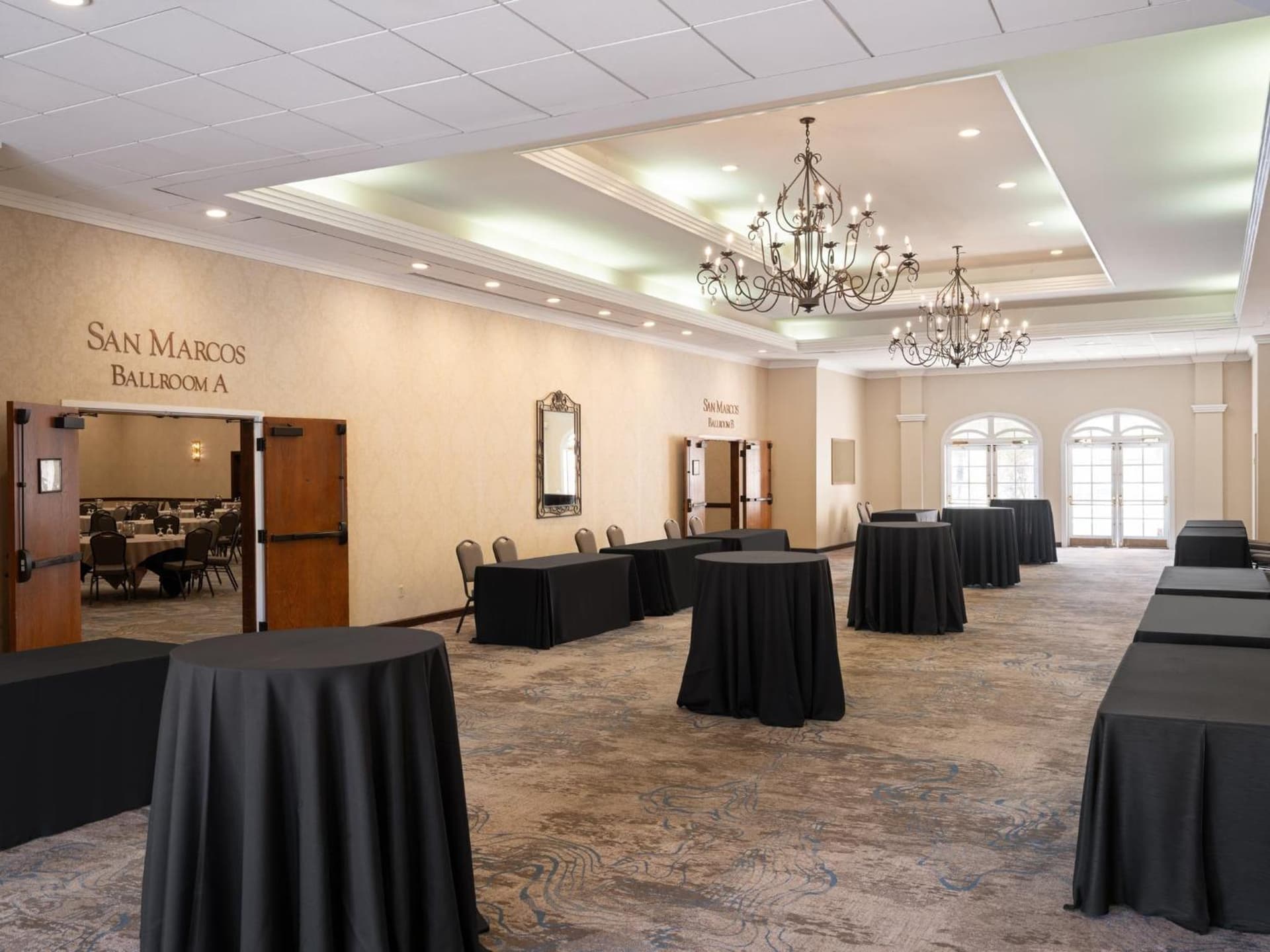 Crowne Plaza Phoenix - Chandler Golf Resort by IHG gallery photo in Chandler, AZ — image 101