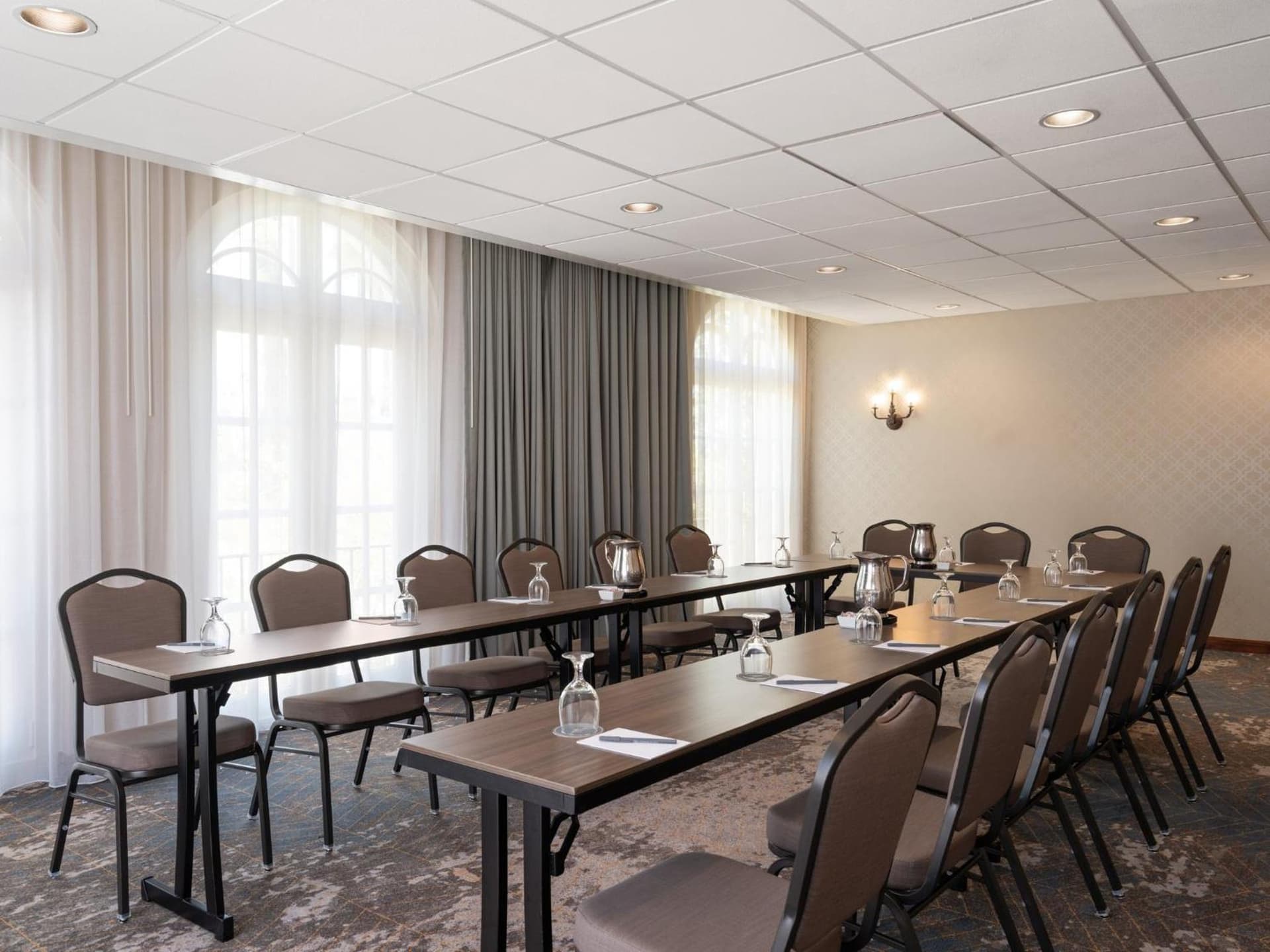 Crowne Plaza Phoenix - Chandler Golf Resort by IHG gallery photo in Chandler, AZ — image 15