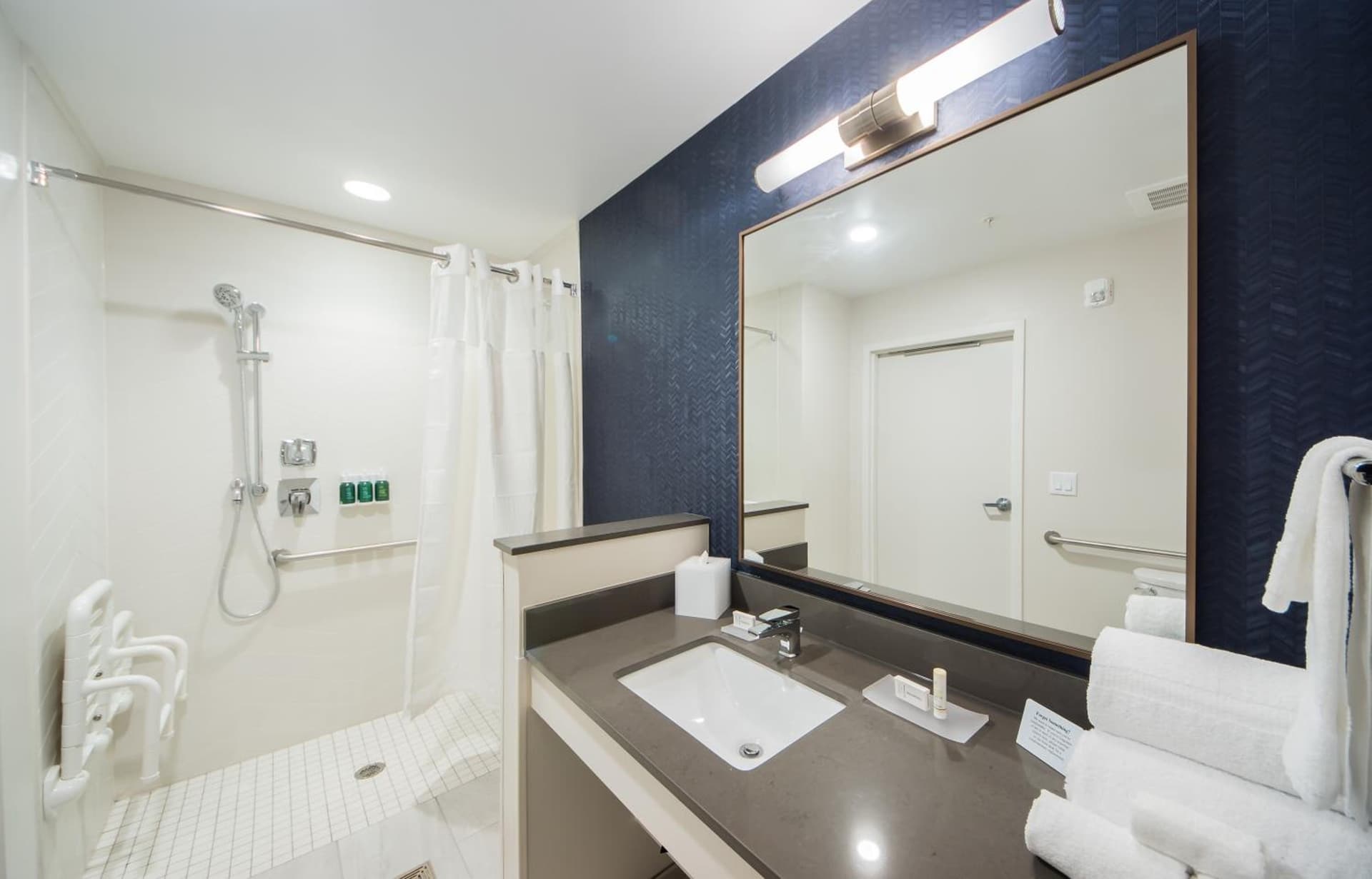 Fairfield Inn & Suites by Marriott Melbourne Viera Town Center gallery photo in Melbourne, FL — image 25