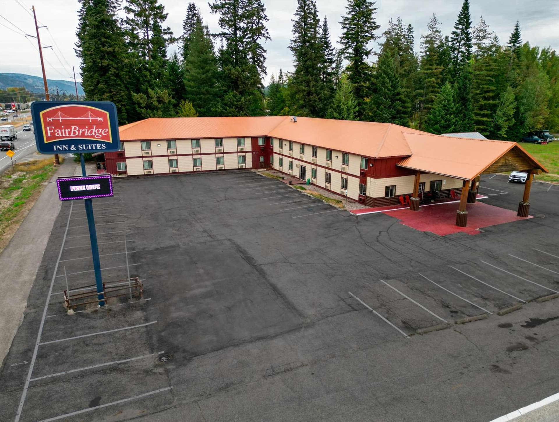FairBridge Inn and Suites Sandpoint featured exterior or lobby in Ponderay, ID — similar hotel