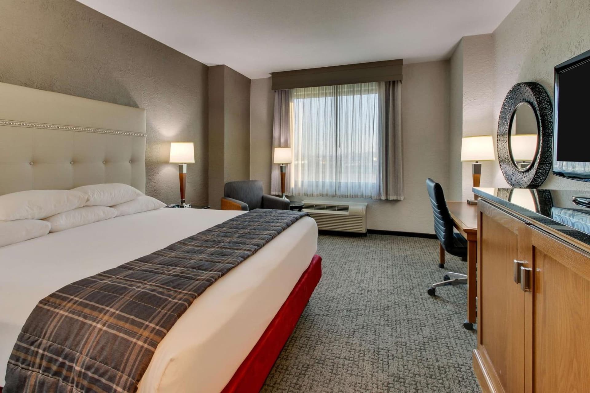 Drury Inn & Suites Phoenix Happy Valley gallery photo in Phoenix, AZ — image 13
