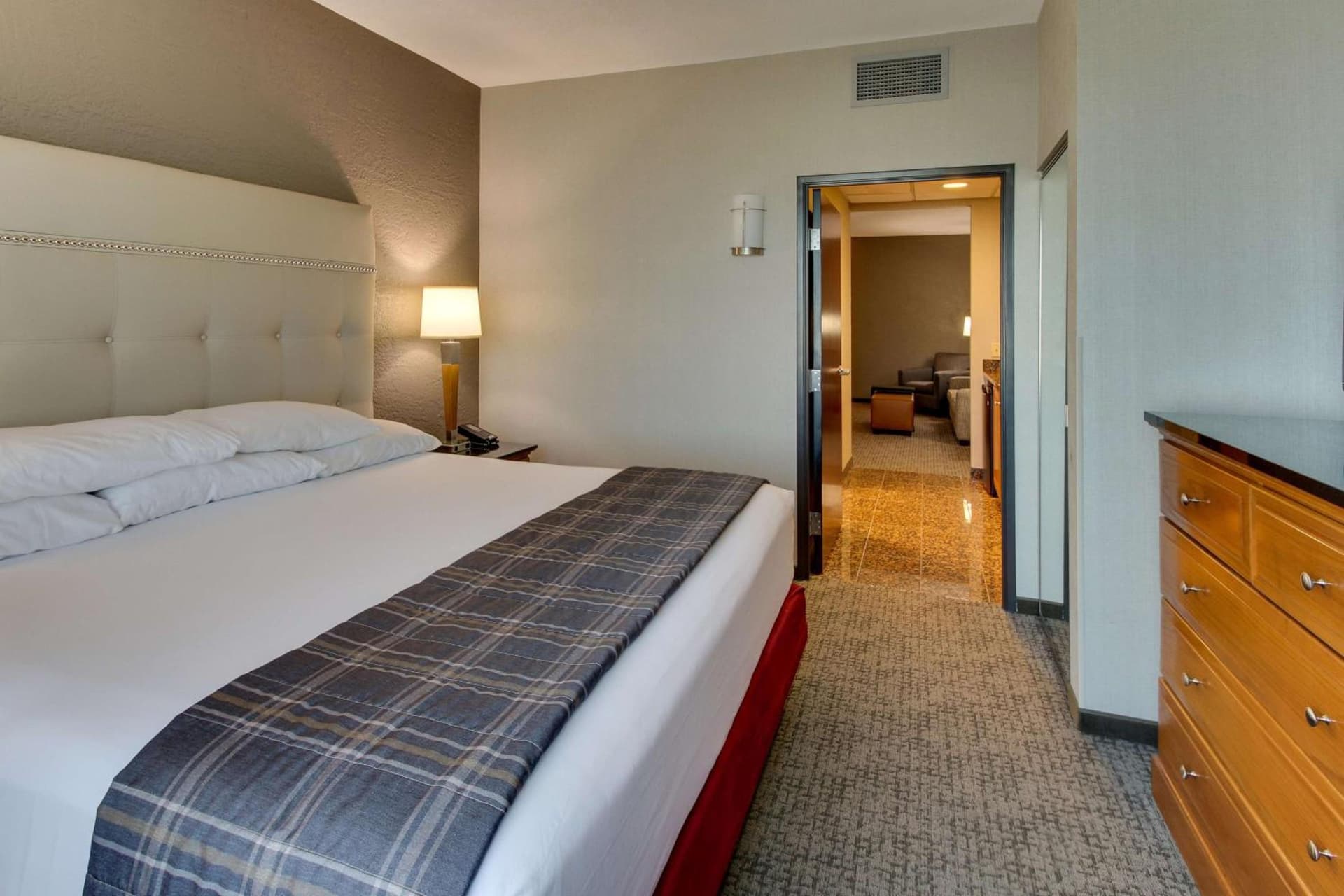 Drury Inn & Suites Phoenix Happy Valley gallery photo in Phoenix, AZ — image 20