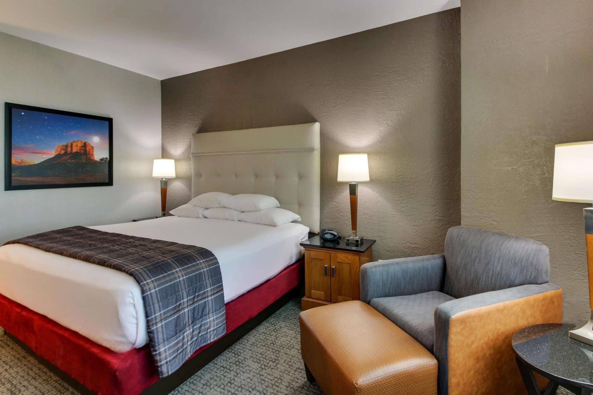 Drury Inn & Suites Phoenix Happy Valley gallery photo in Phoenix, AZ — image 31