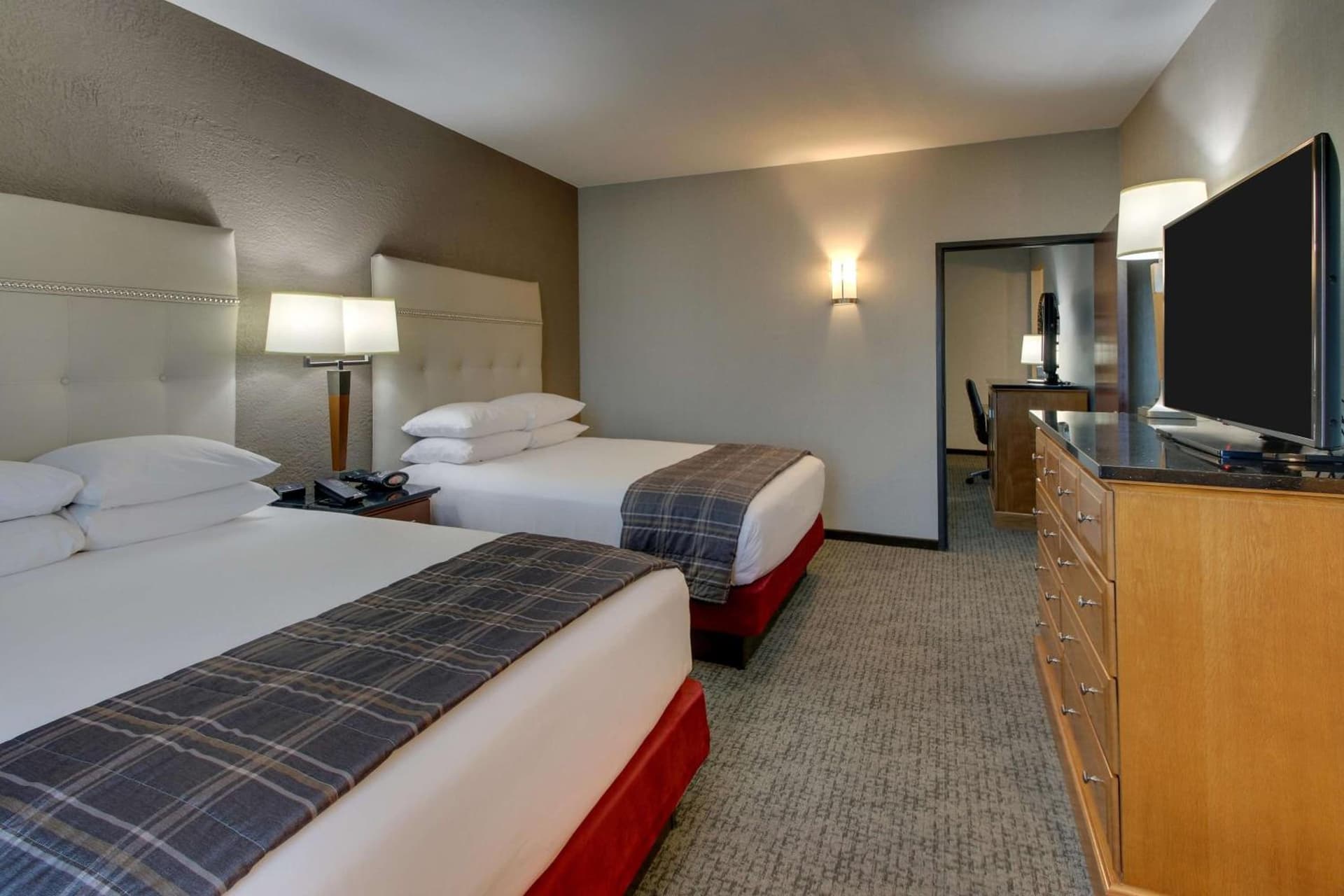 Drury Inn & Suites Phoenix Happy Valley gallery photo in Phoenix, AZ — image 30