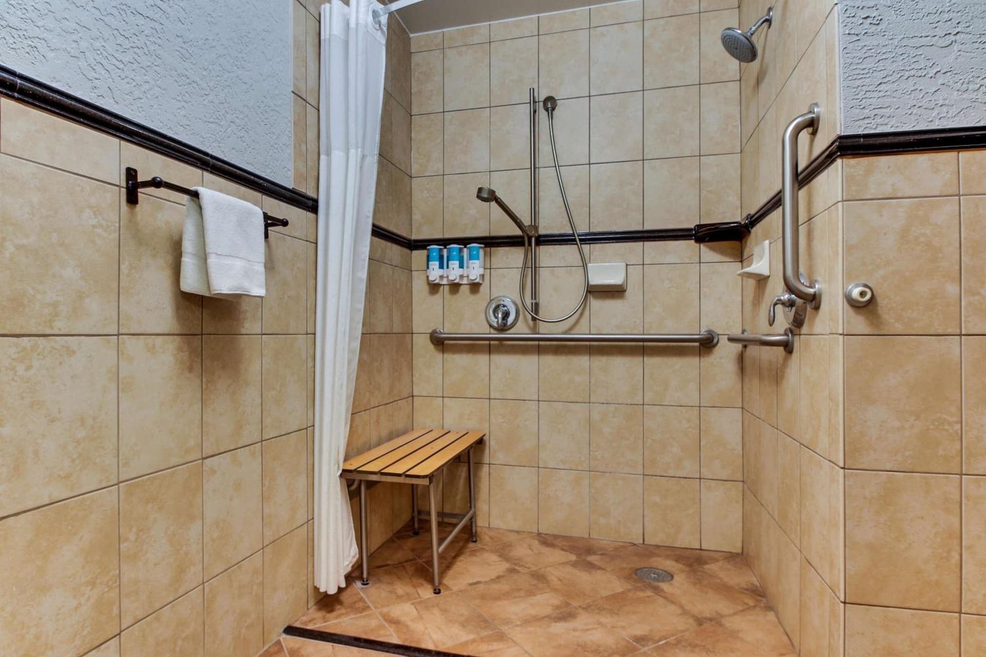 Drury Inn & Suites Phoenix Happy Valley gallery photo in Phoenix, AZ — image 46