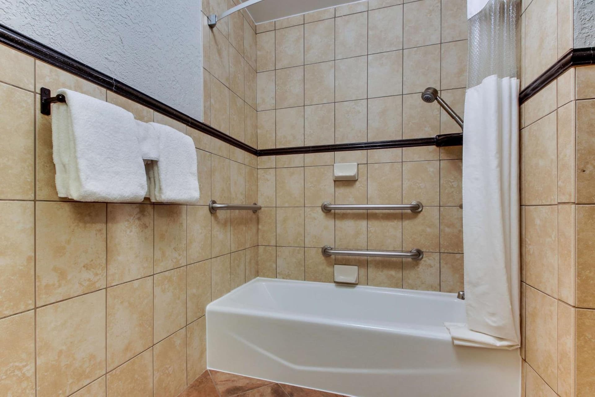 Drury Inn & Suites Phoenix Happy Valley gallery photo in Phoenix, AZ — image 36