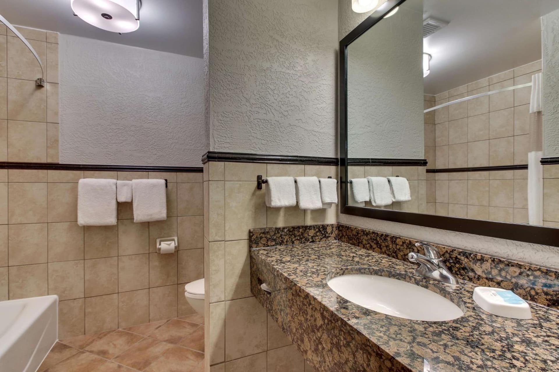 Drury Inn & Suites Phoenix Happy Valley gallery photo in Phoenix, AZ — image 39