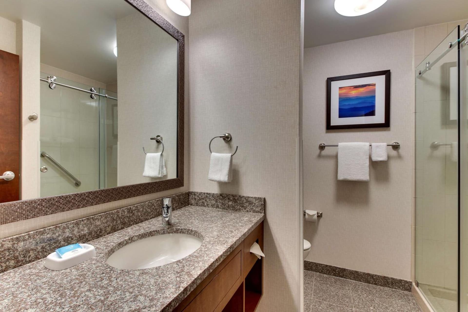 Drury Inn & Suites Knoxville West gallery photo in Knoxville, TN — image 17