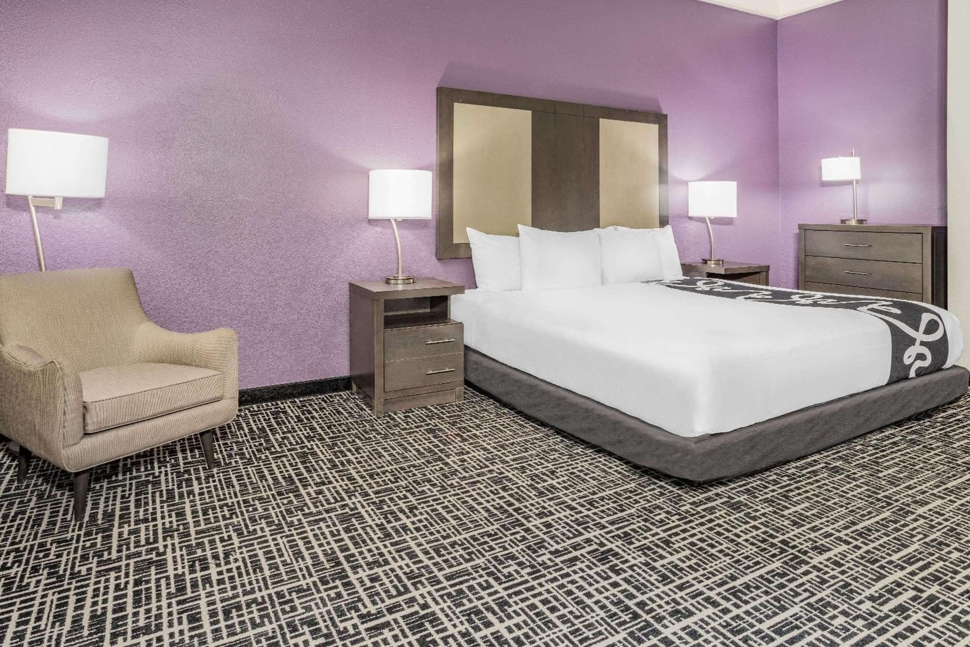 La Quinta Inn & Suites by Wyndham Norfolk gallery photo in Norfolk, VA — image 28