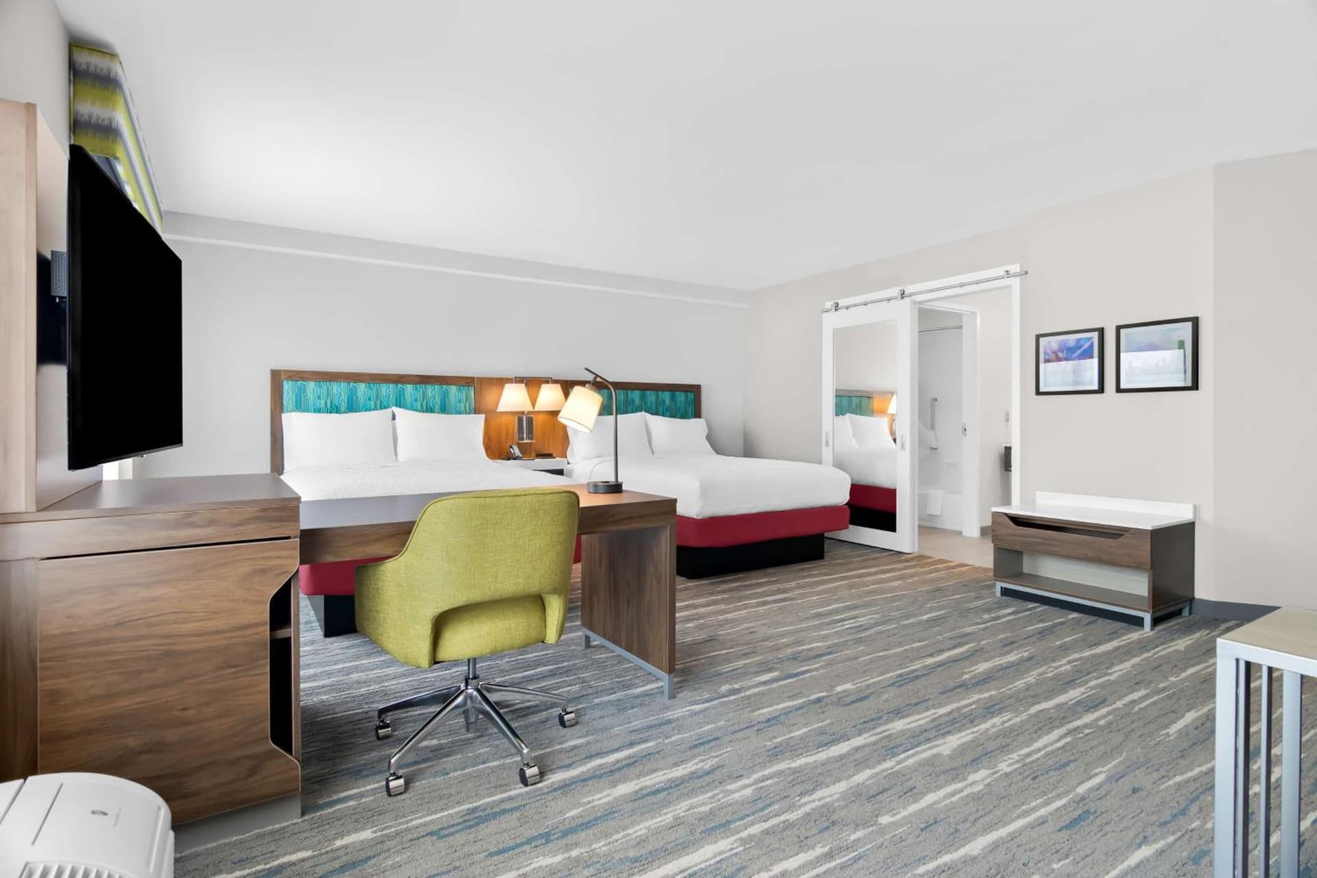 Hampton Inn & Suites Chicago Medical District Uic gallery photo in Chicago, IL — image 27