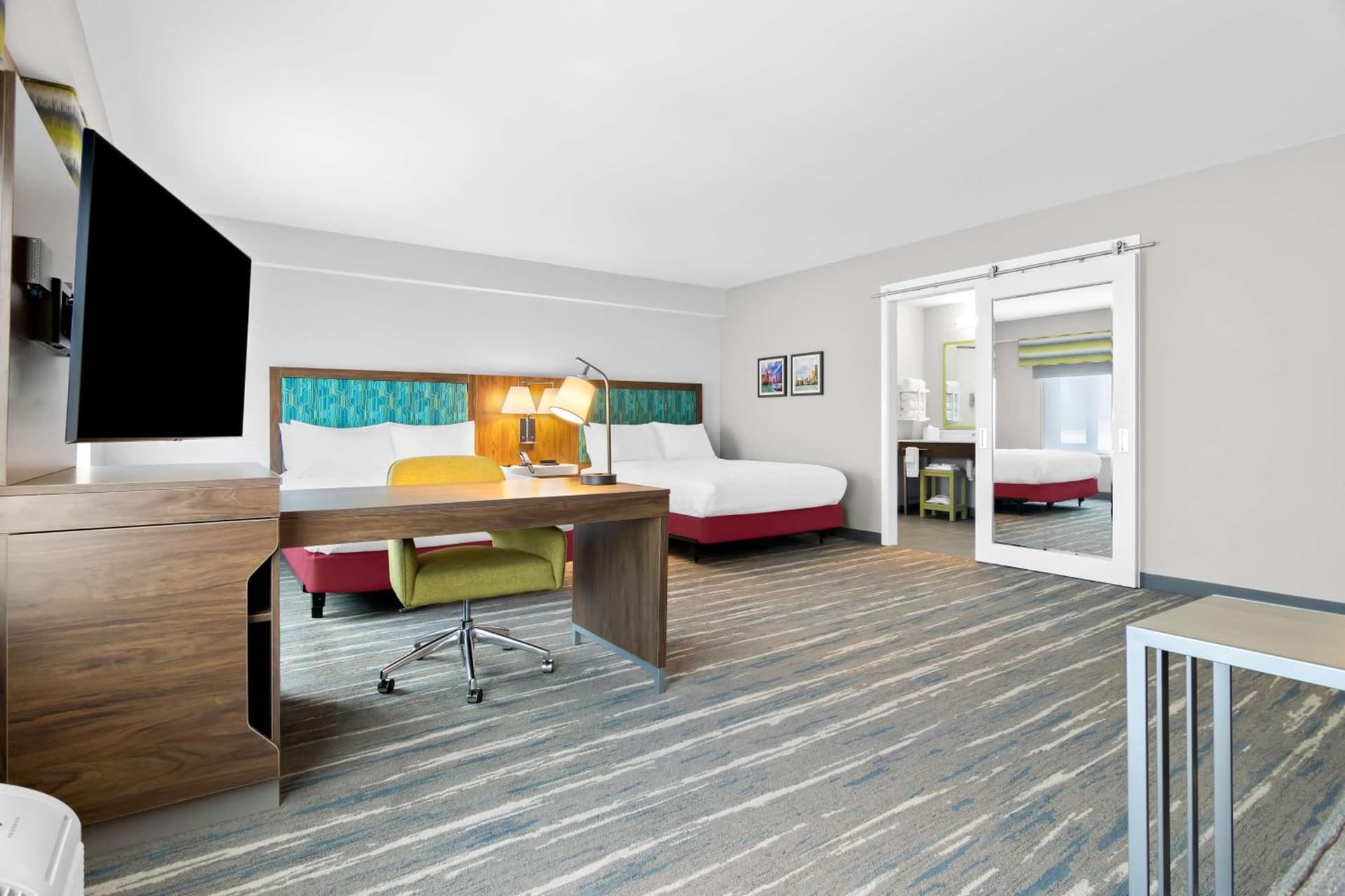 Hampton Inn & Suites Chicago Medical District Uic gallery photo in Chicago, IL — image 5