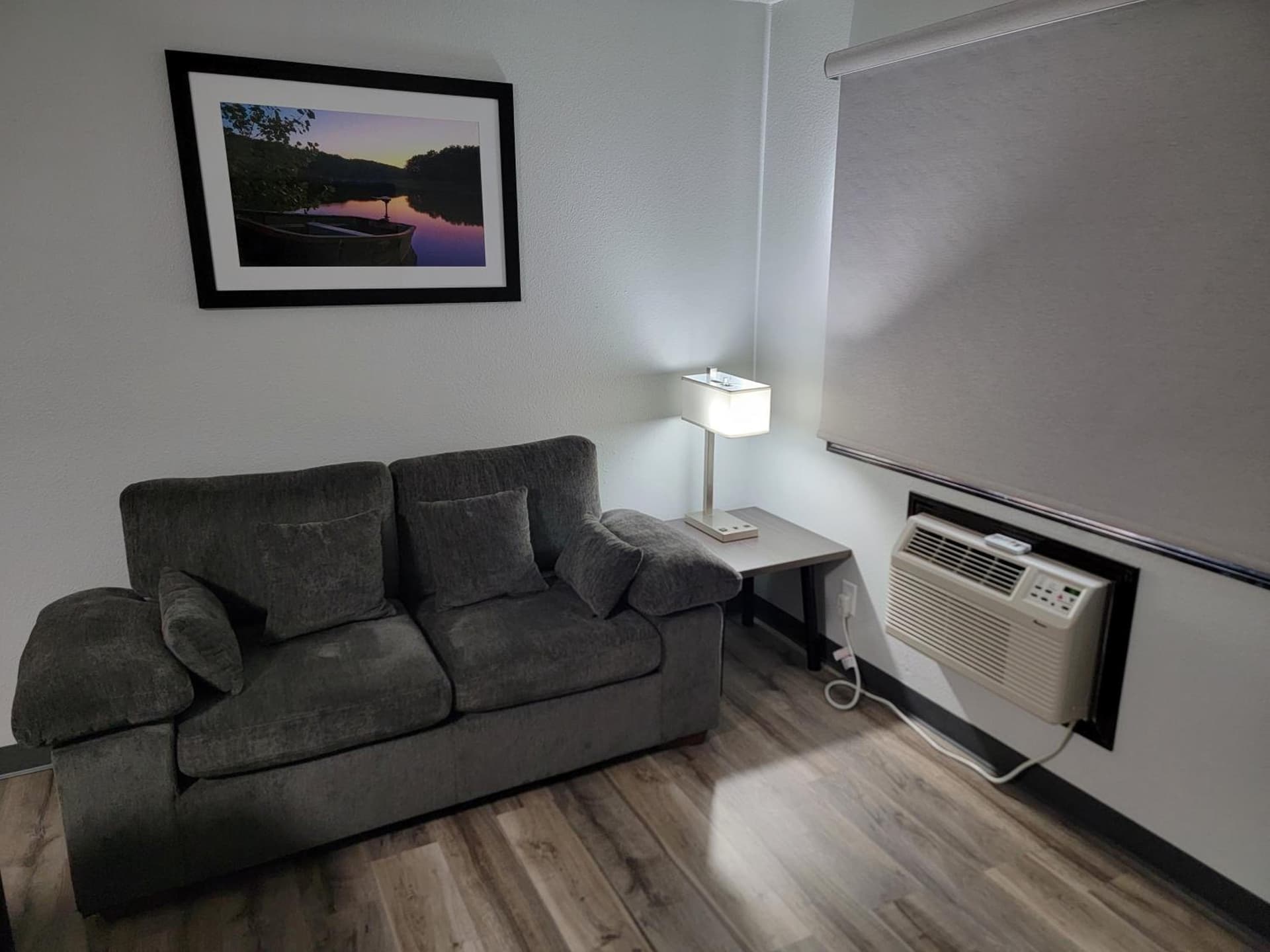 Americas Best Value Inn and Suites Bismarck gallery photo in Bismarck, ND — image 28