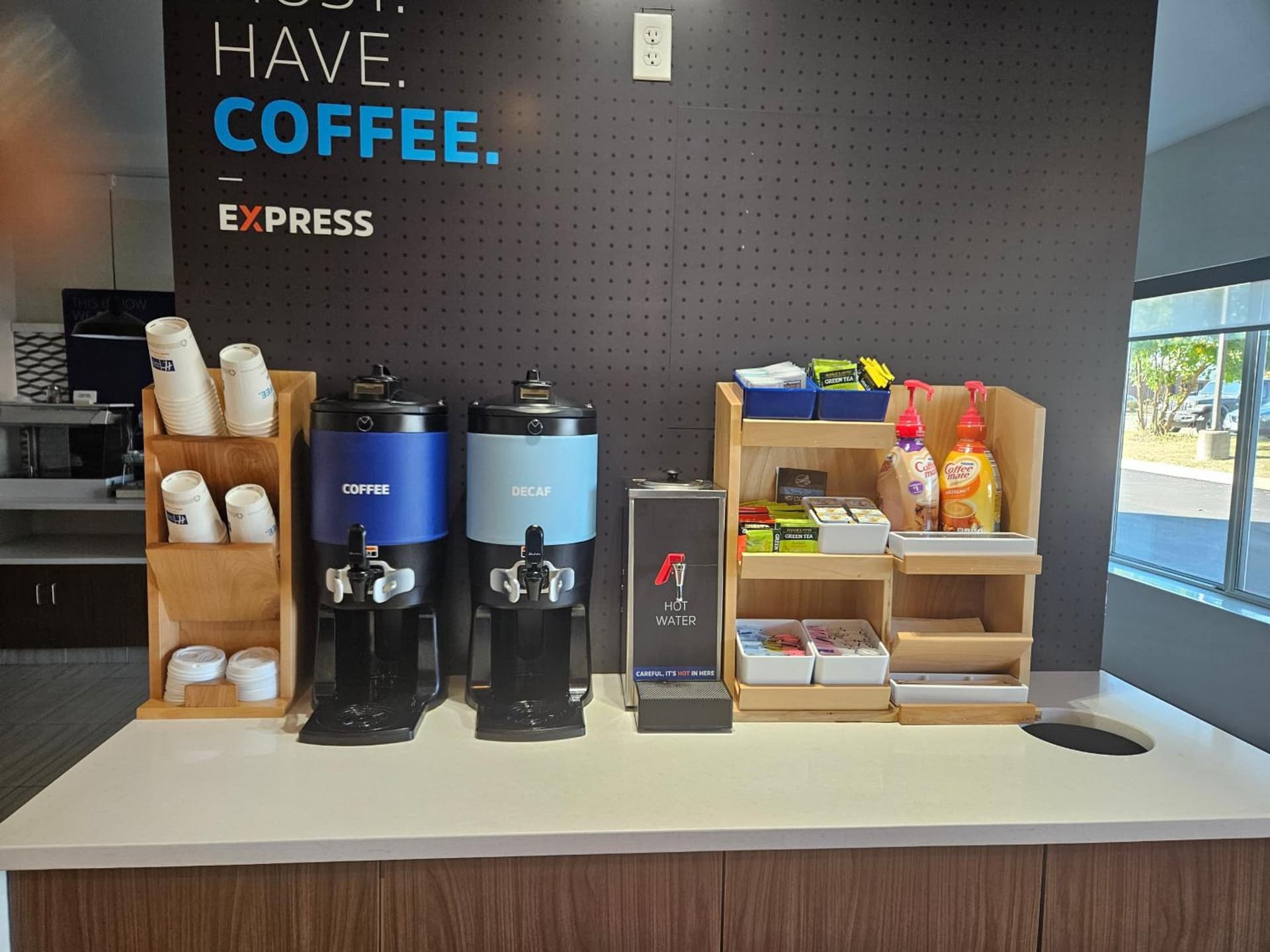 Holiday Inn Express & Suites Chicago West - St Charles by IHG gallery photo in Saint Charles, IL — image 49