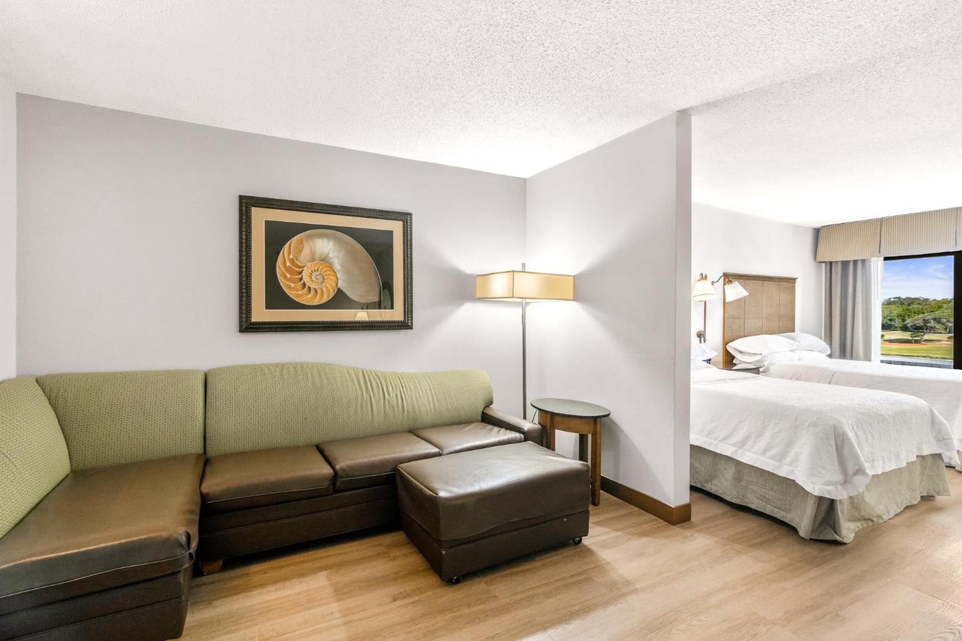 Hotel Alice gallery photo in Pine Knoll Shores, NC — image 80