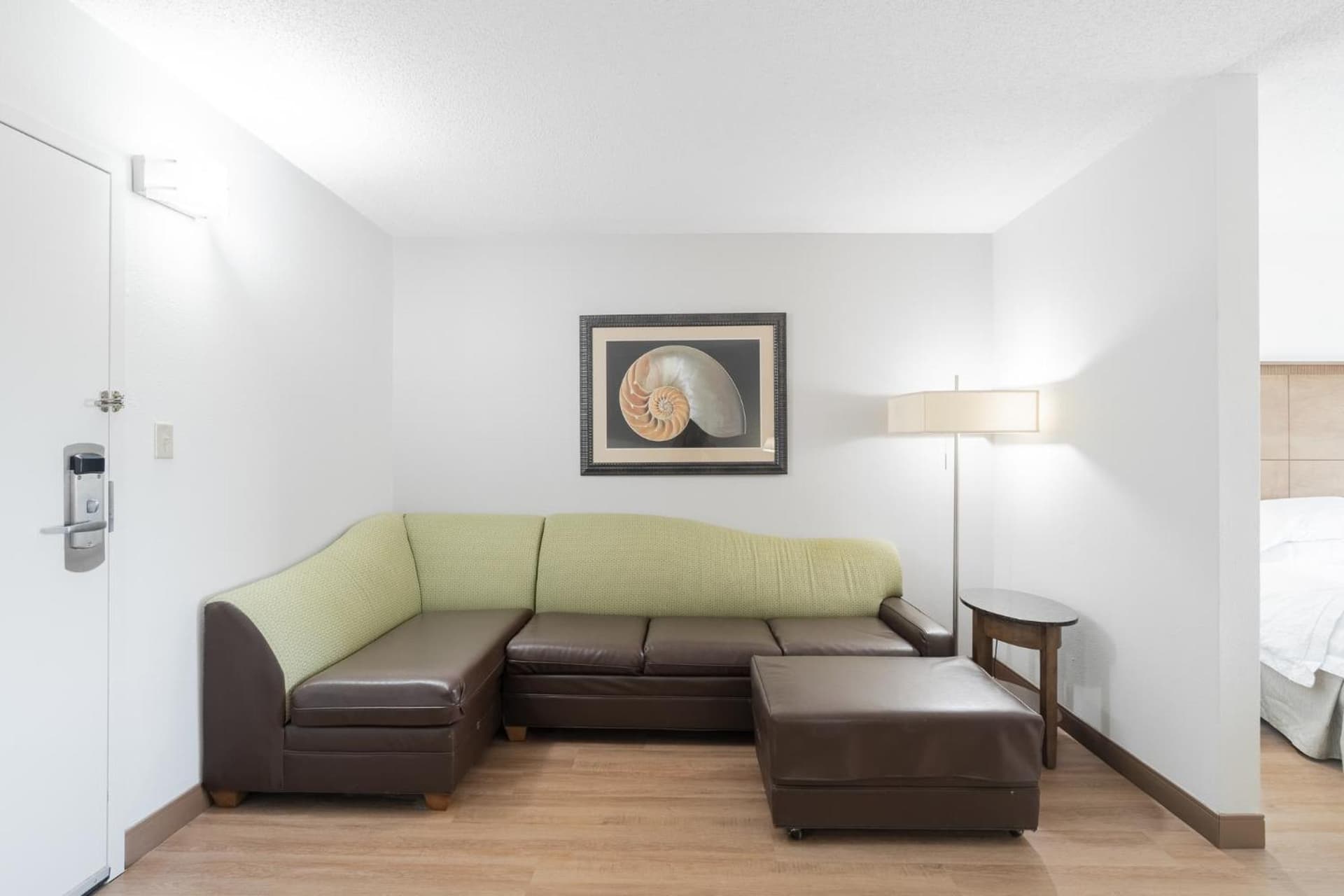 Hotel Alice gallery photo in Pine Knoll Shores, NC — image 83