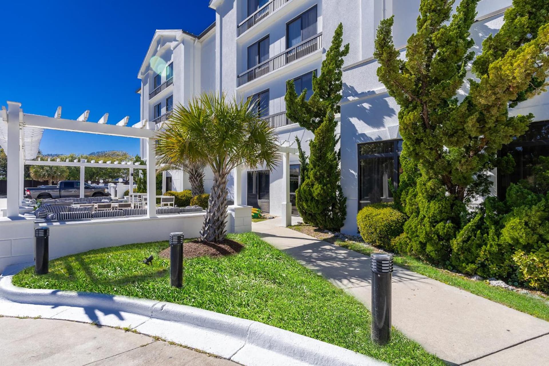 Hotel Alice gallery photo in Pine Knoll Shores, NC — image 139