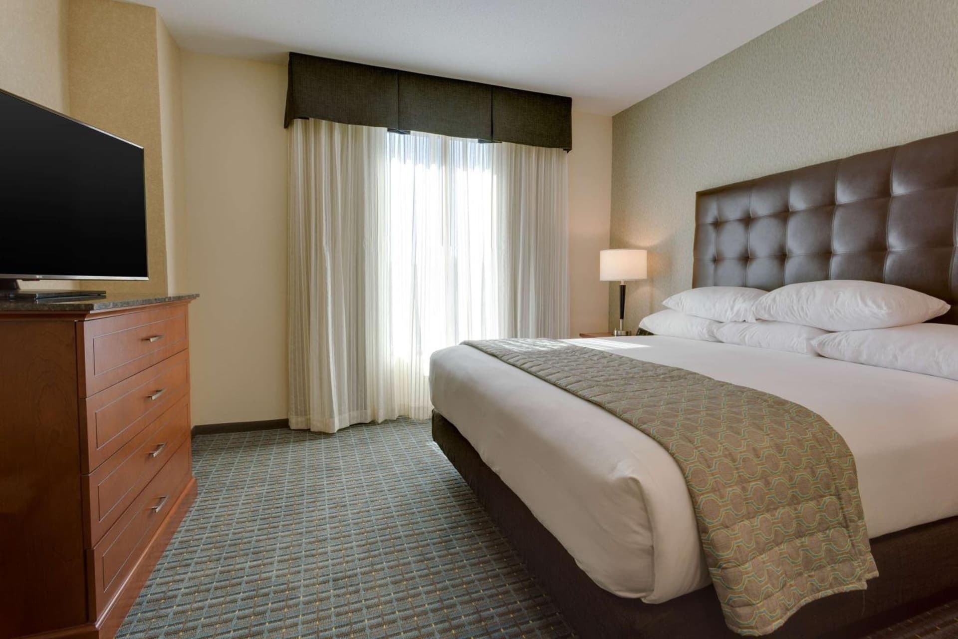 Drury Inn & Suites Gainesville gallery photo in Gainesville, FL — image 13