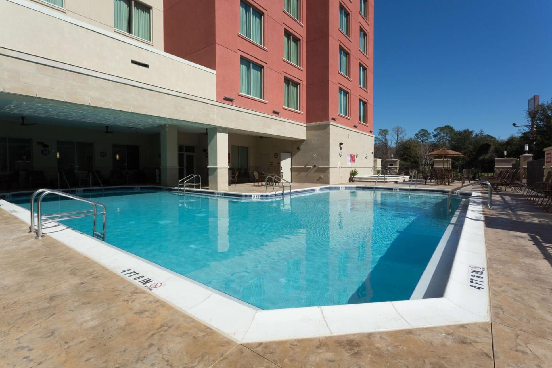 Drury Inn & Suites Gainesville gallery photo in Gainesville, FL — image 5
