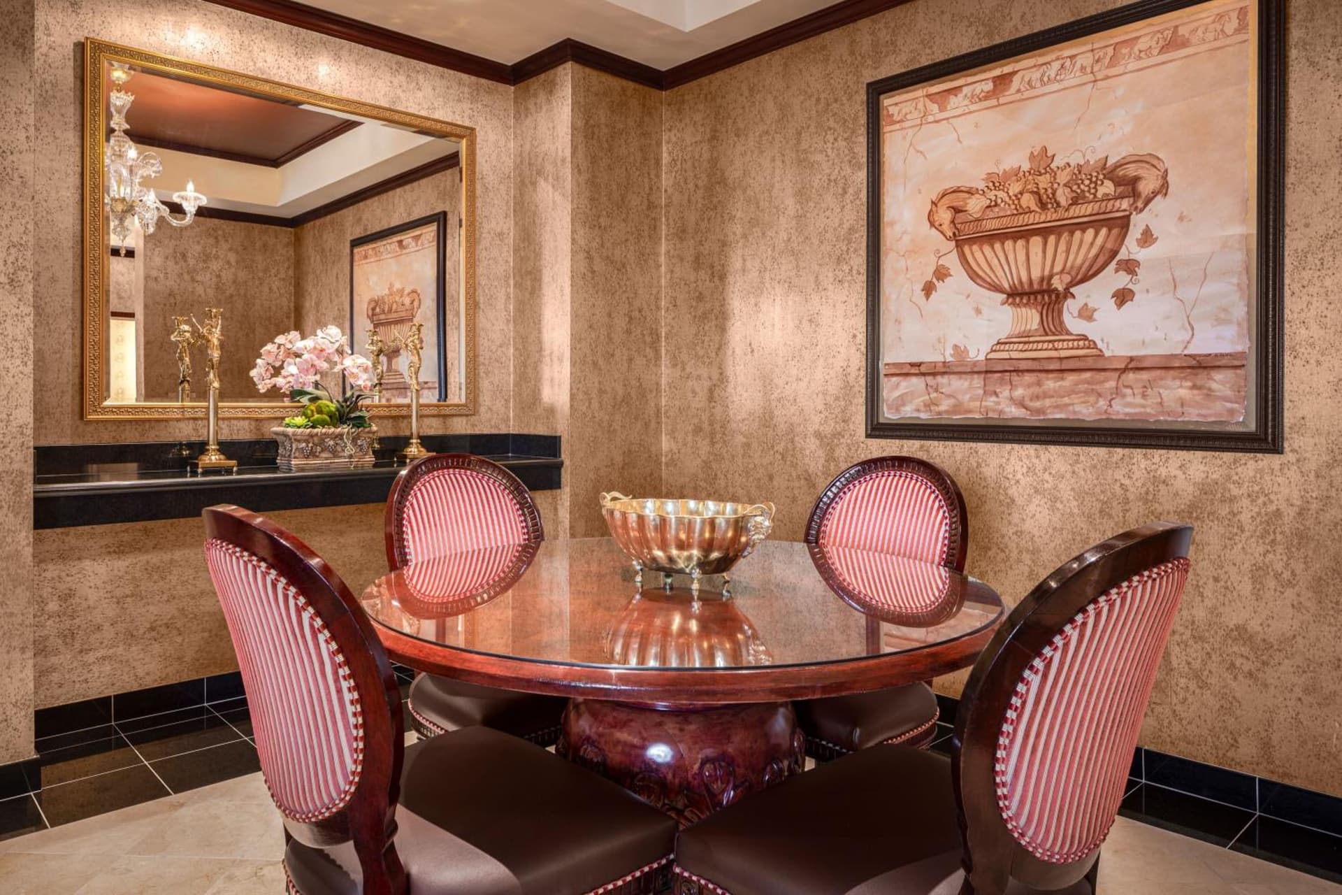 Silver Legacy Reno, A Caesars Destination gallery photo in Reno, NV — image 78