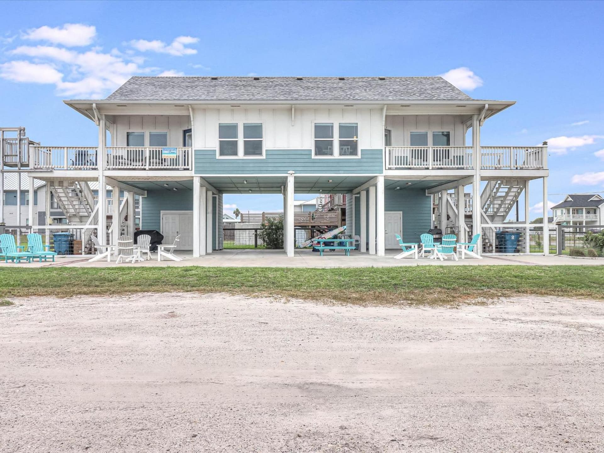 Inn Pelican Paradise 913RPA featured exterior or lobby in Rockport, TX — similar hotel