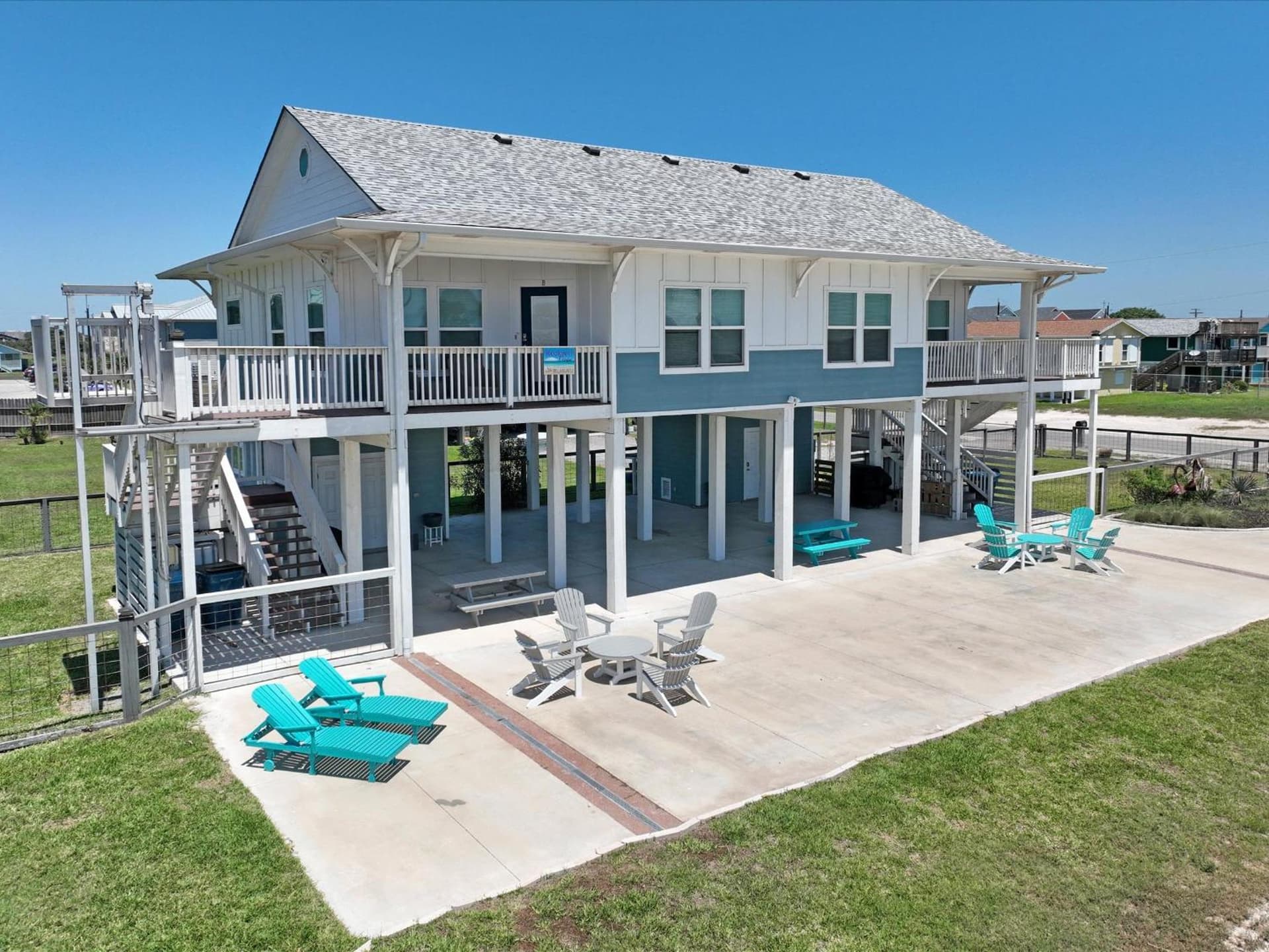 Inn Turtle Cove 913RPB interior in Rockport, TX — gallery photo 2
