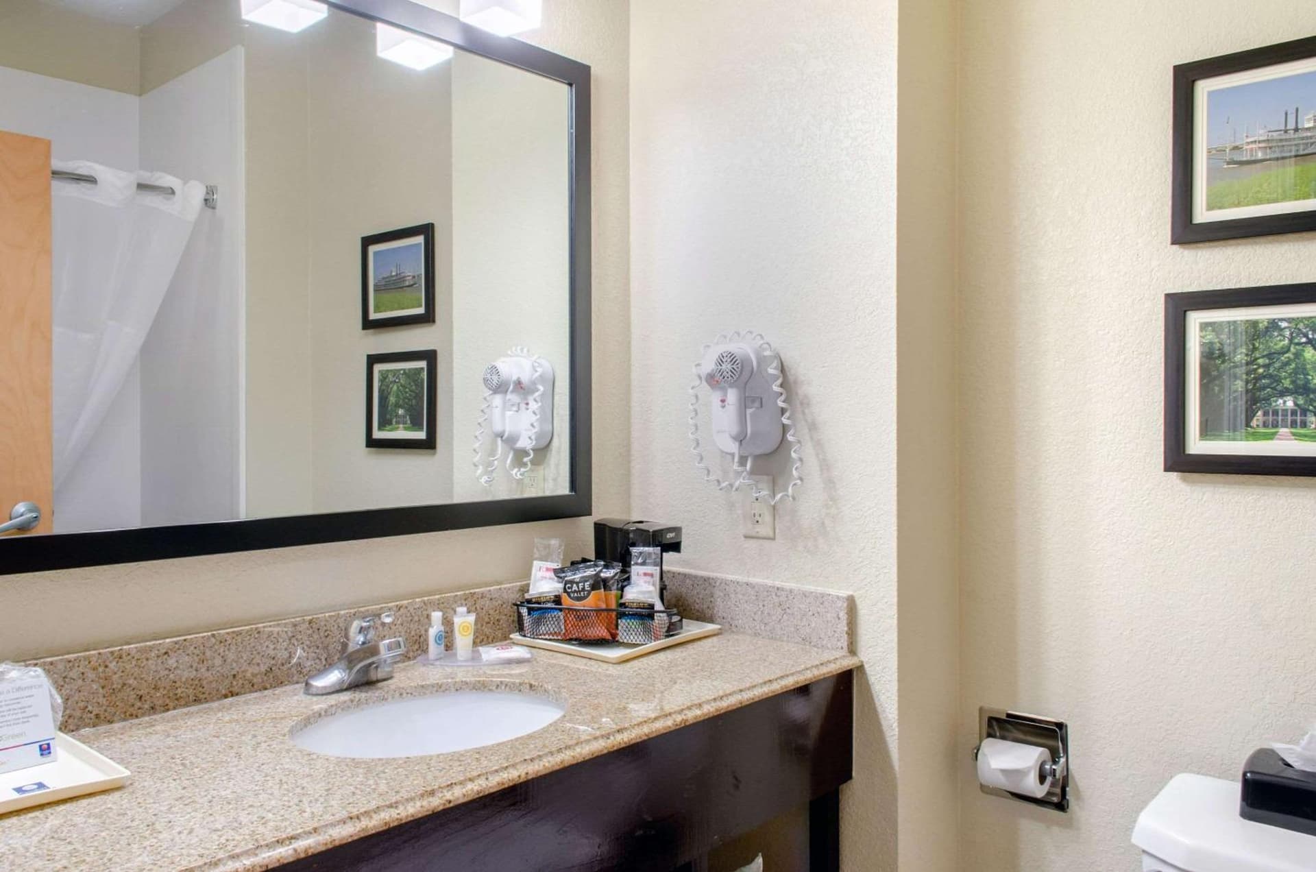 Comfort Inn & Suites Covington - Mandeville gallery photo in Covington, LA — image 7