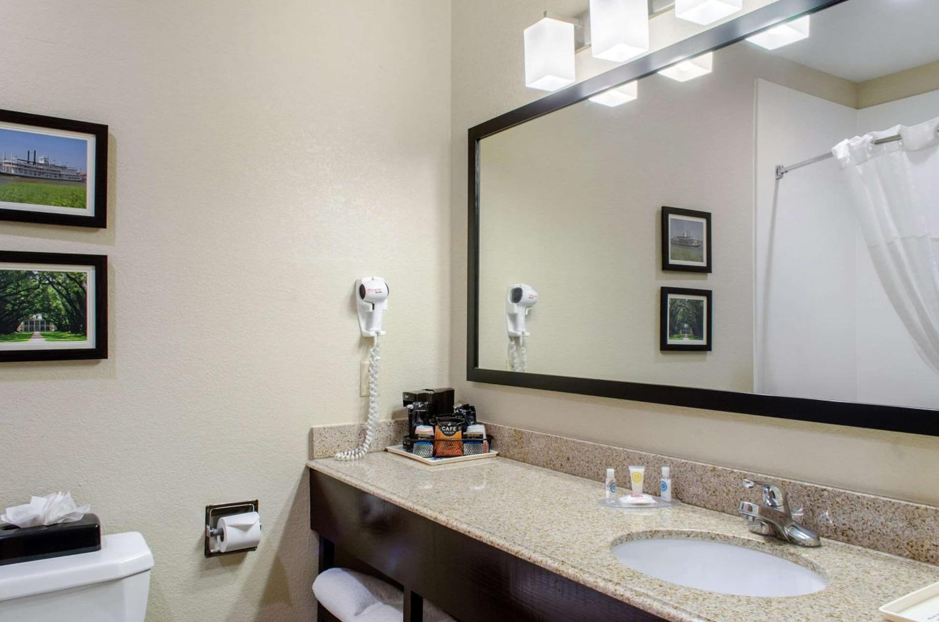 Comfort Inn & Suites Covington - Mandeville gallery photo in Covington, LA — image 57