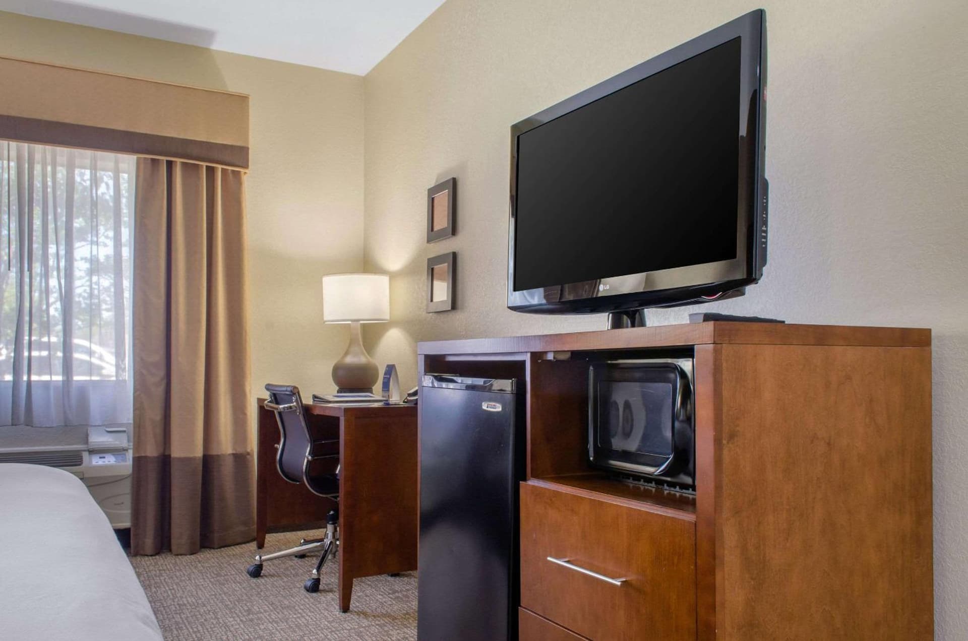 Comfort Inn & Suites Covington - Mandeville gallery photo in Covington, LA — image 64