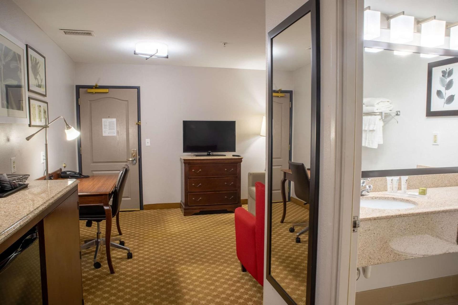 Country Inn & Suites by Radisson, Wilmington, NC gallery photo in Wilmington, NC — image 34