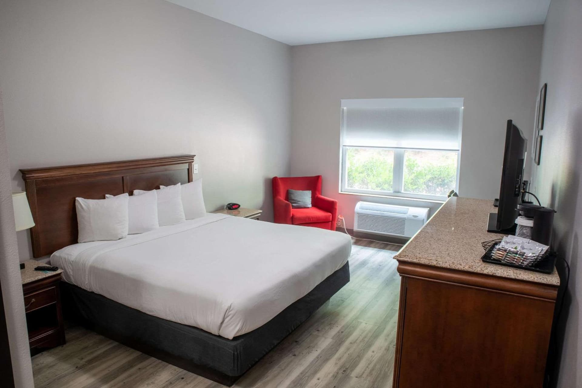 Country Inn & Suites by Radisson, Wilmington, NC gallery photo in Wilmington, NC — image 83