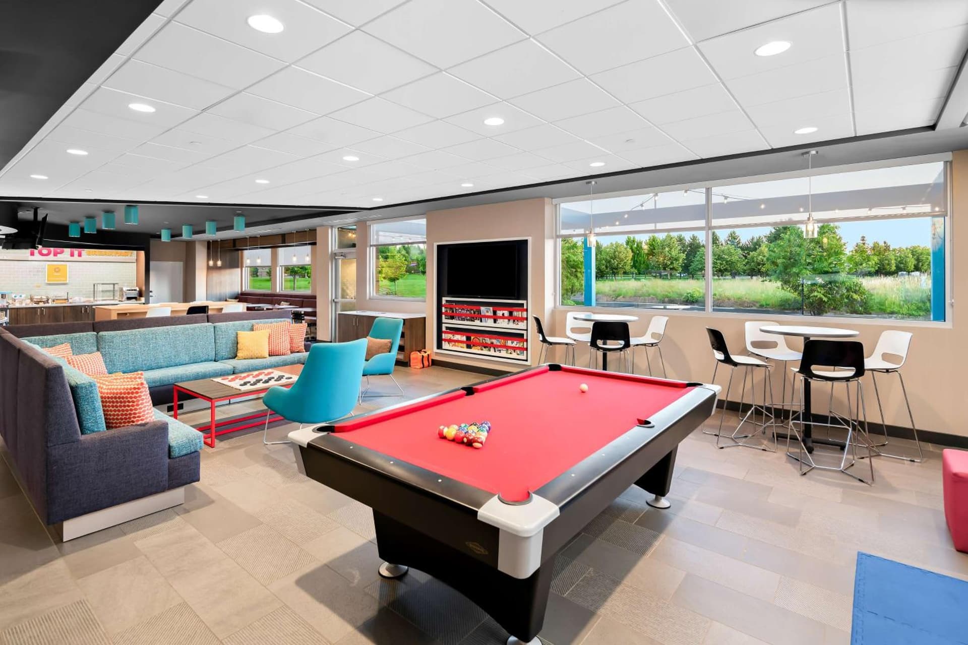 Tru By Hilton Spokane Valley, Wa interior in Spokane Valley, WA — gallery photo 2