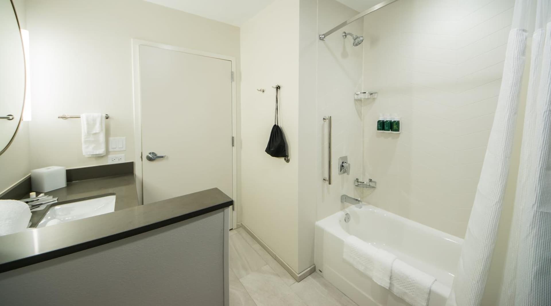 Fairfield Inn & Suites by Marriott Melbourne Viera Town Center gallery photo in Melbourne, FL — image 52