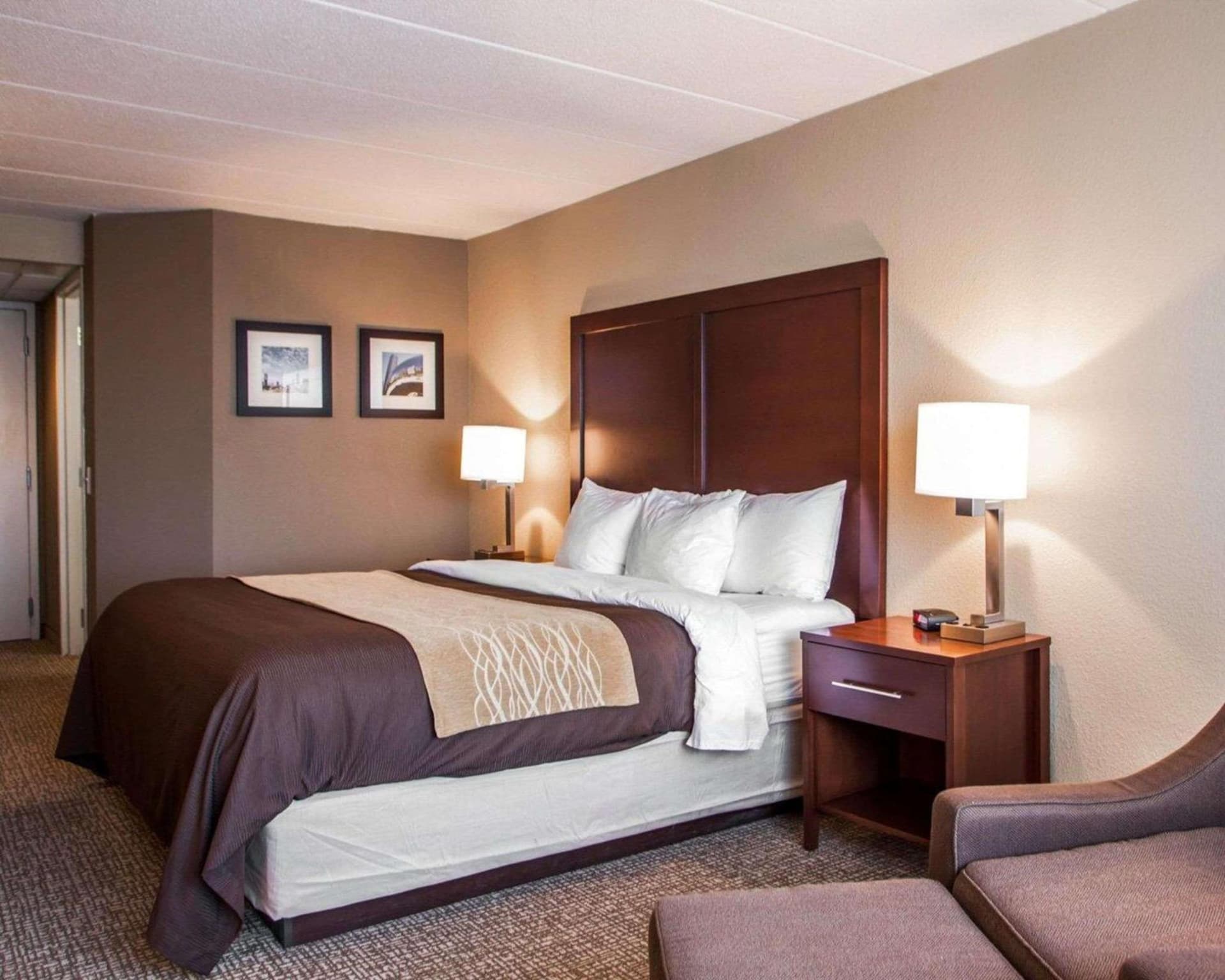 Quality Inn & Suites Orland Park - Chicago gallery photo in Orland Park, IL — image 31