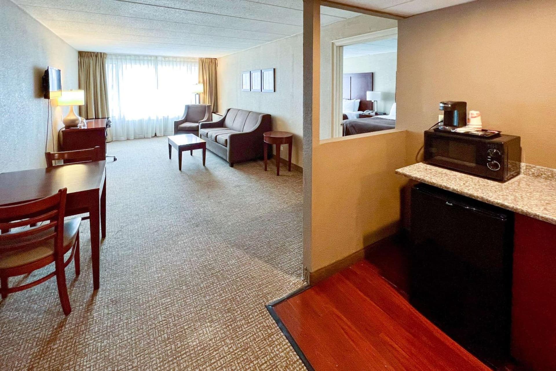 Quality Inn & Suites Orland Park - Chicago gallery photo in Orland Park, IL — image 30