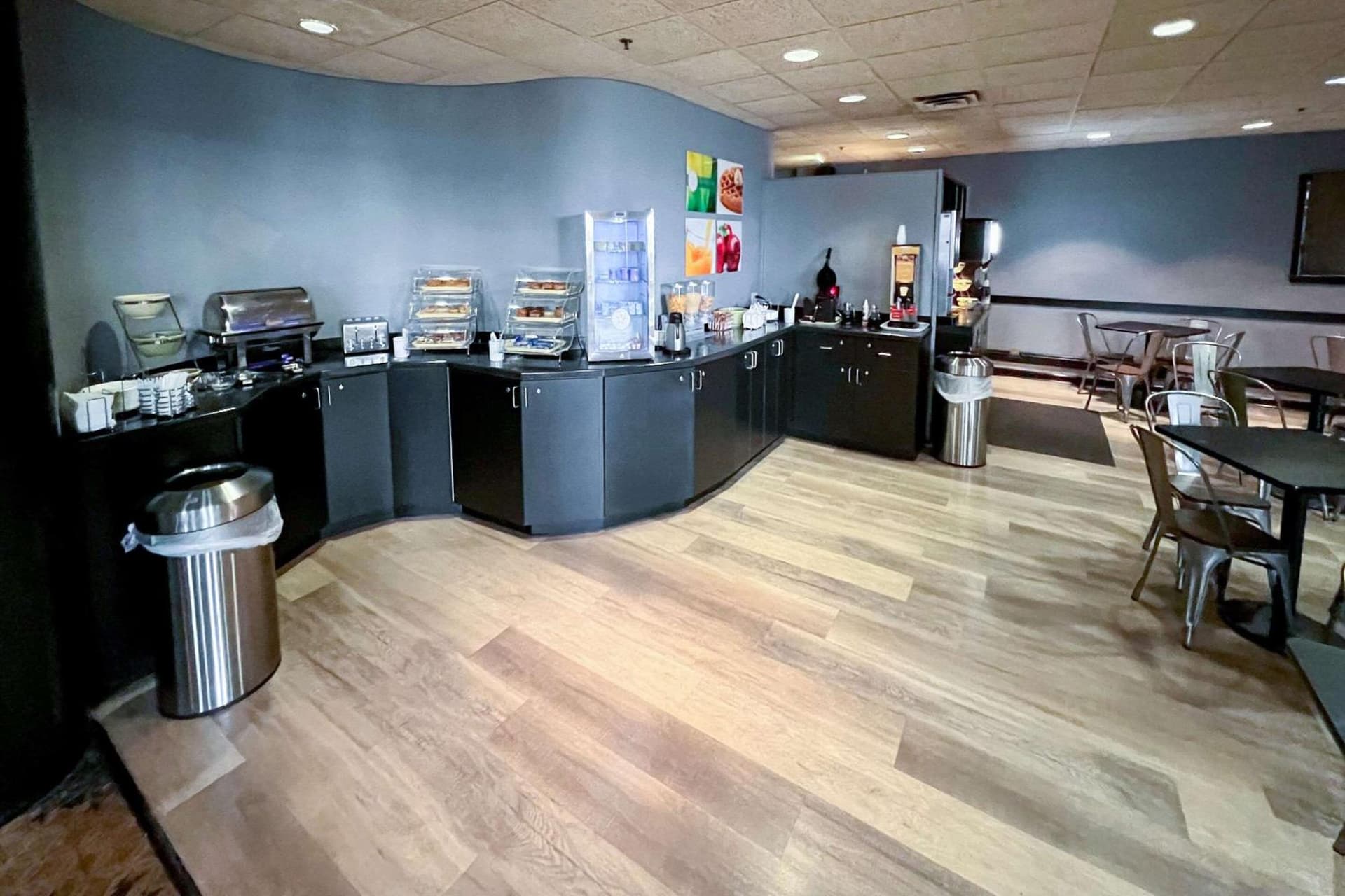 Quality Inn & Suites Orland Park - Chicago gallery photo in Orland Park, IL — image 32