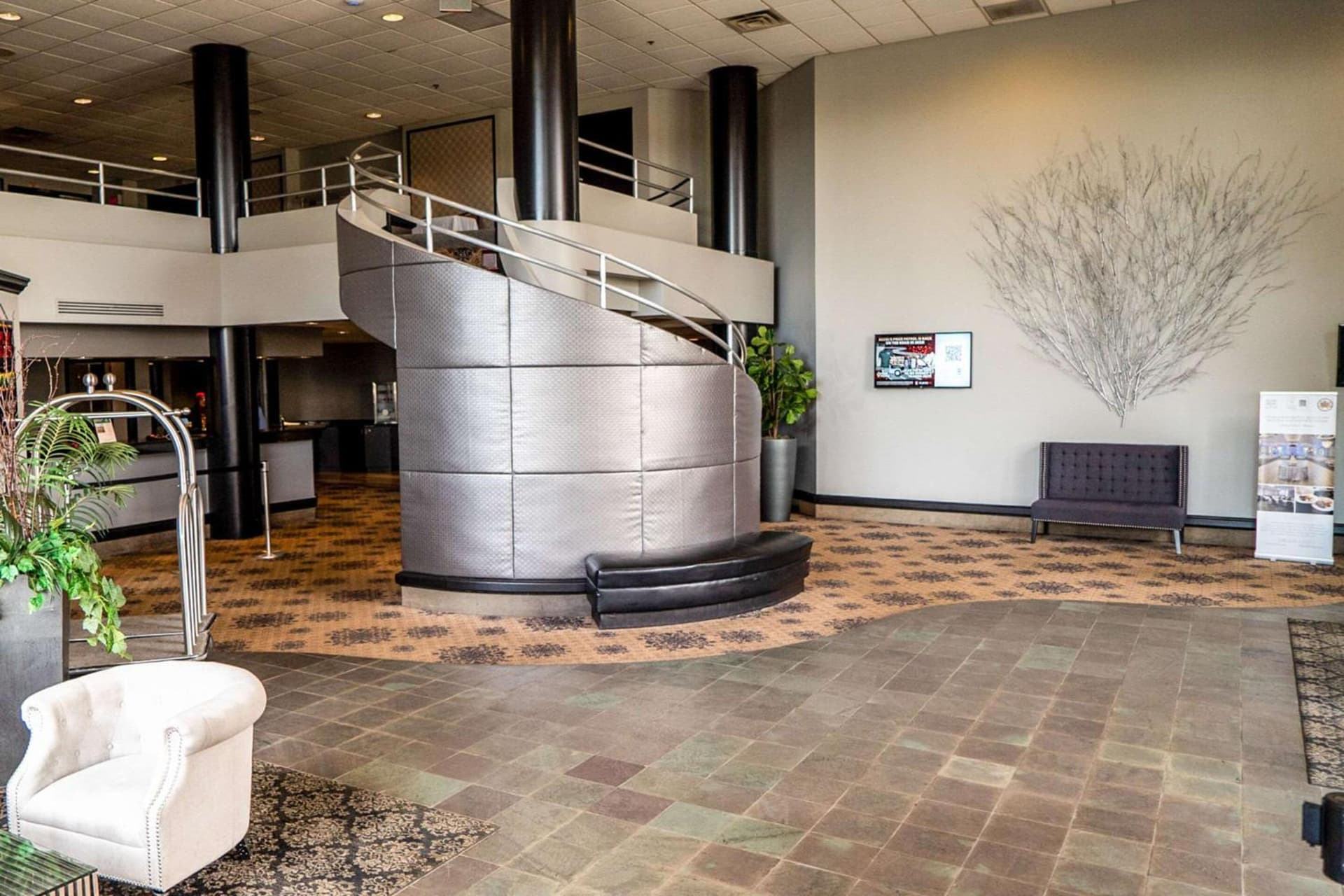 Quality Inn & Suites Orland Park - Chicago gallery photo in Orland Park, IL — image 10
