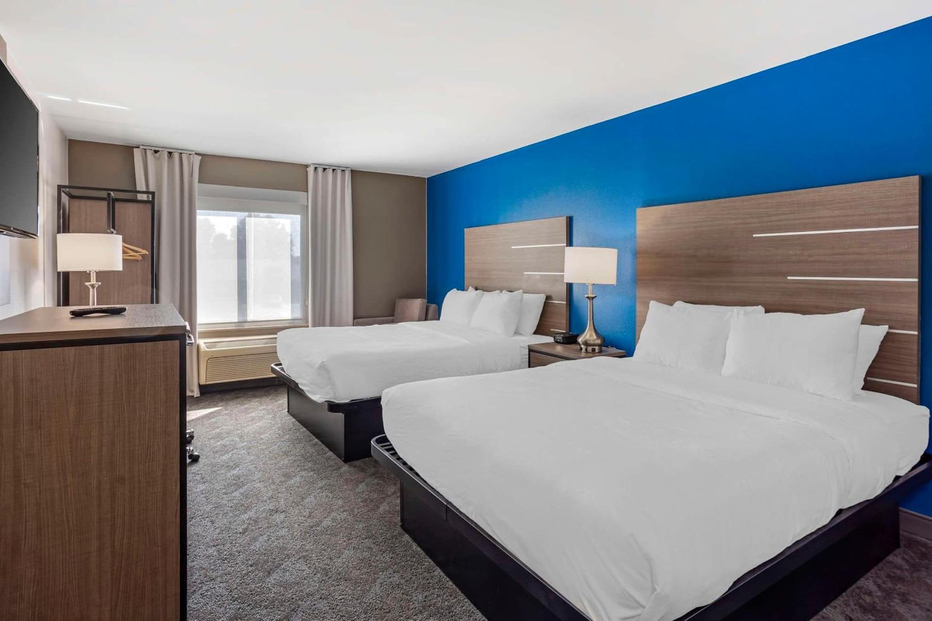 Comfort Inn & Suites Harrisburg-Hershey North gallery photo in Harrisburg, PA — image 55
