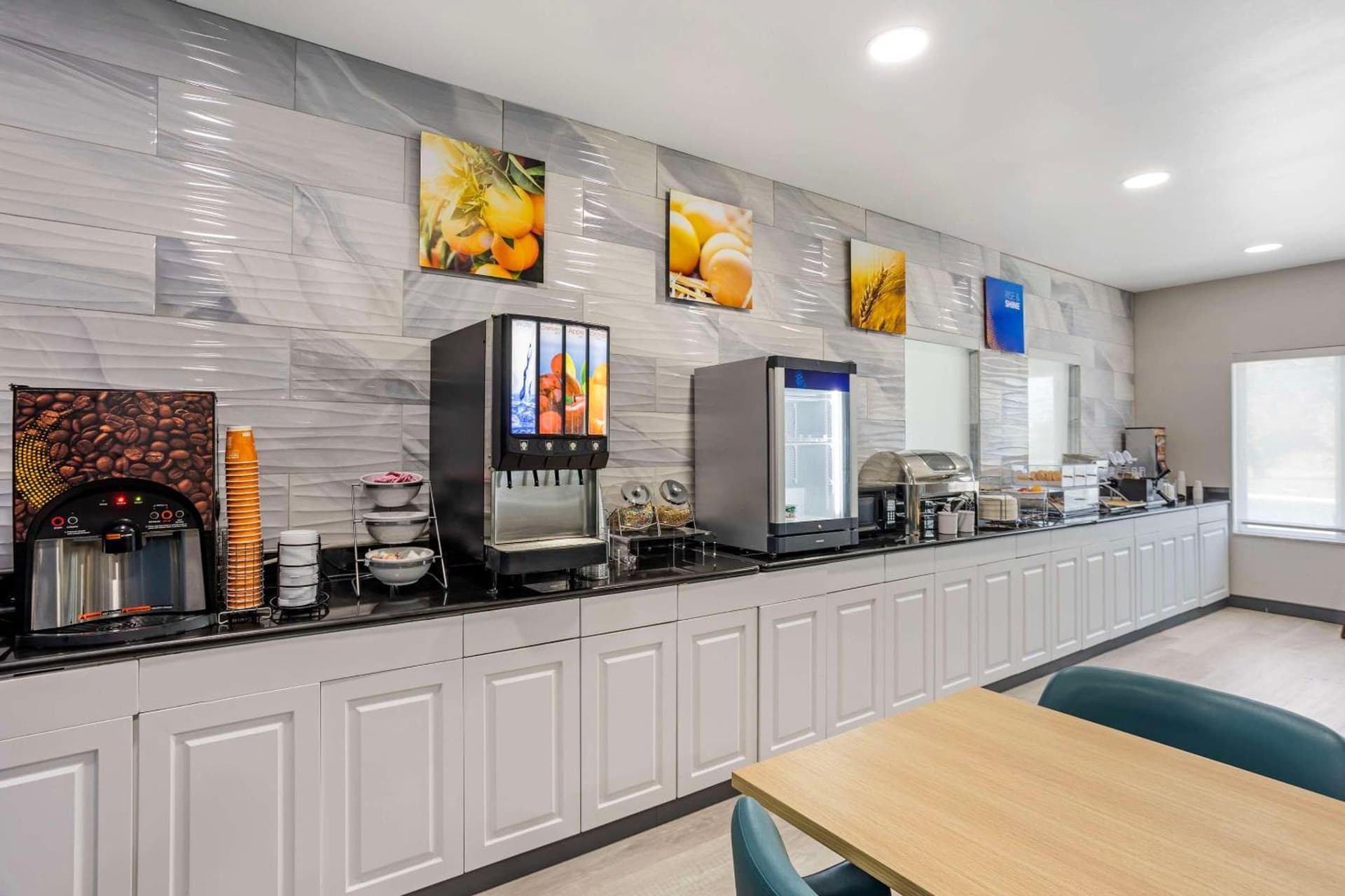 Comfort Inn & Suites Harrisburg-Hershey North gallery photo in Harrisburg, PA — image 31