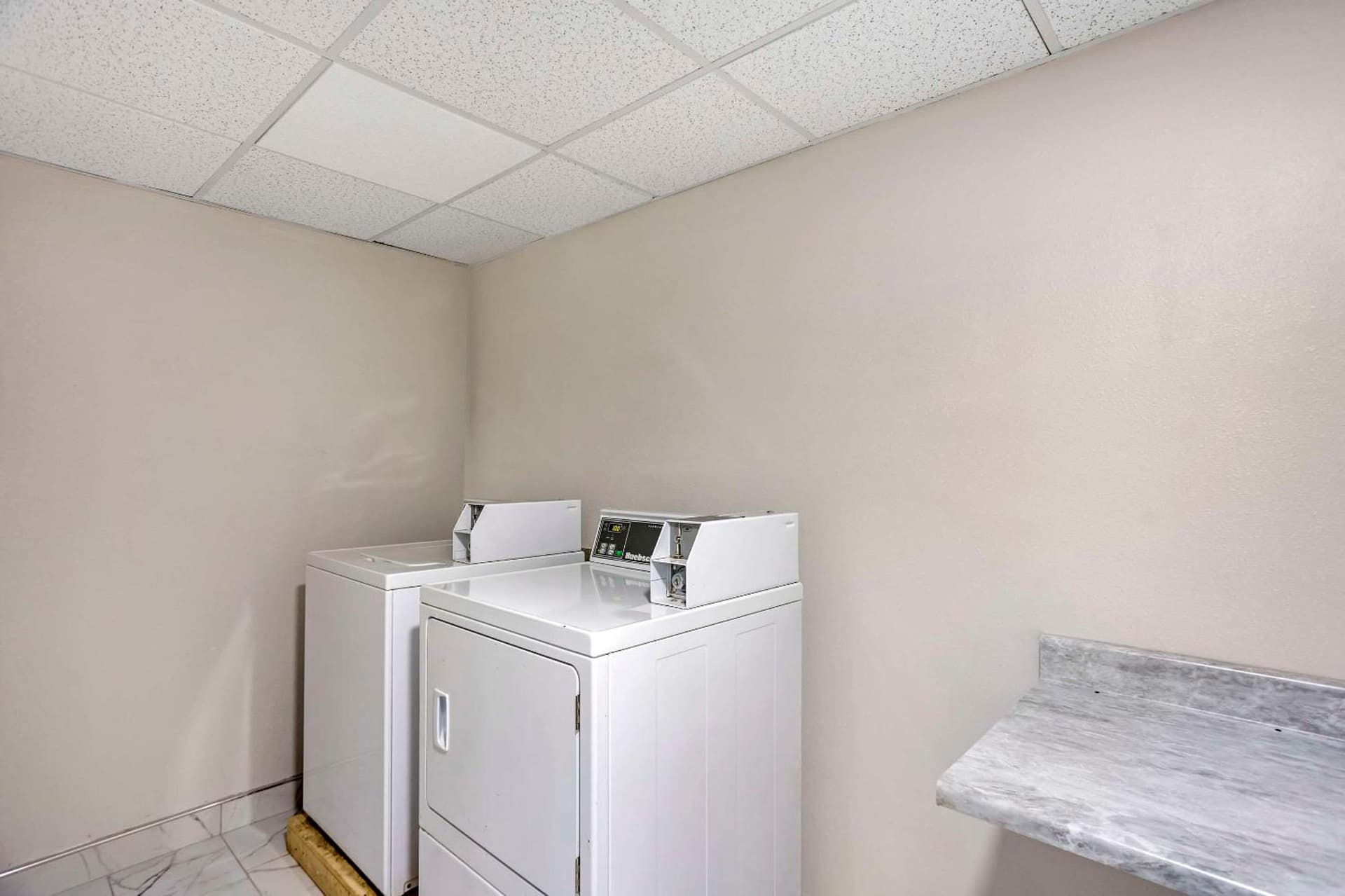 Comfort Inn & Suites Harrisburg-Hershey North gallery photo in Harrisburg, PA — image 21