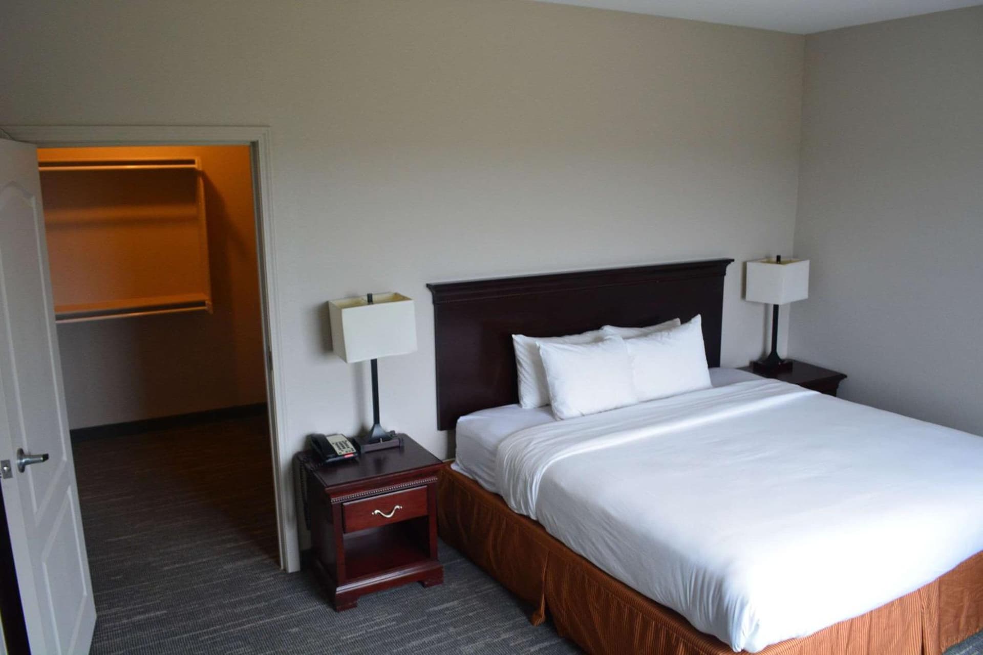 Country Inn & Suites by Radisson, Oklahoma City - Quail Springs, OK gallery photo in Oklahoma City, OK — image 13
